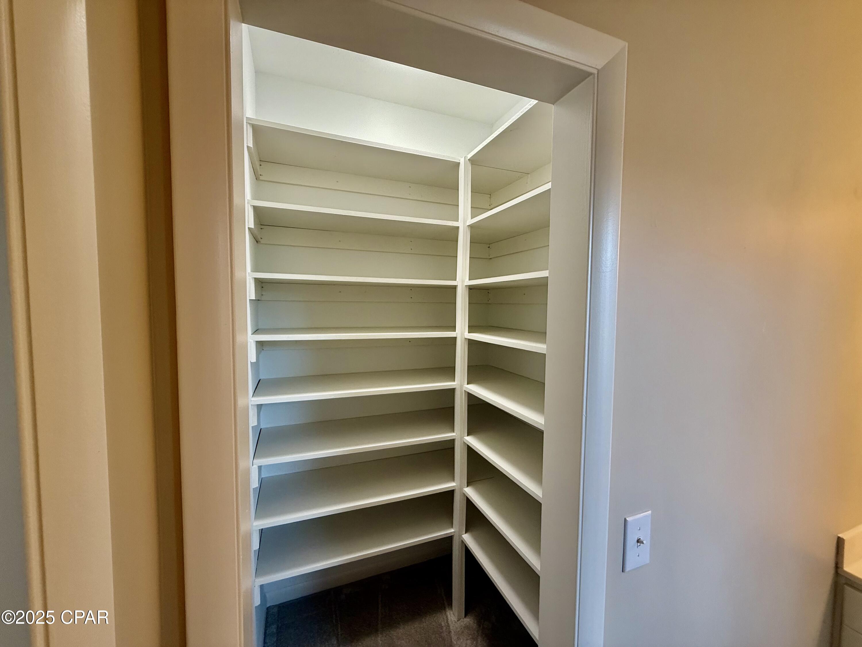 North Oaks - Residential