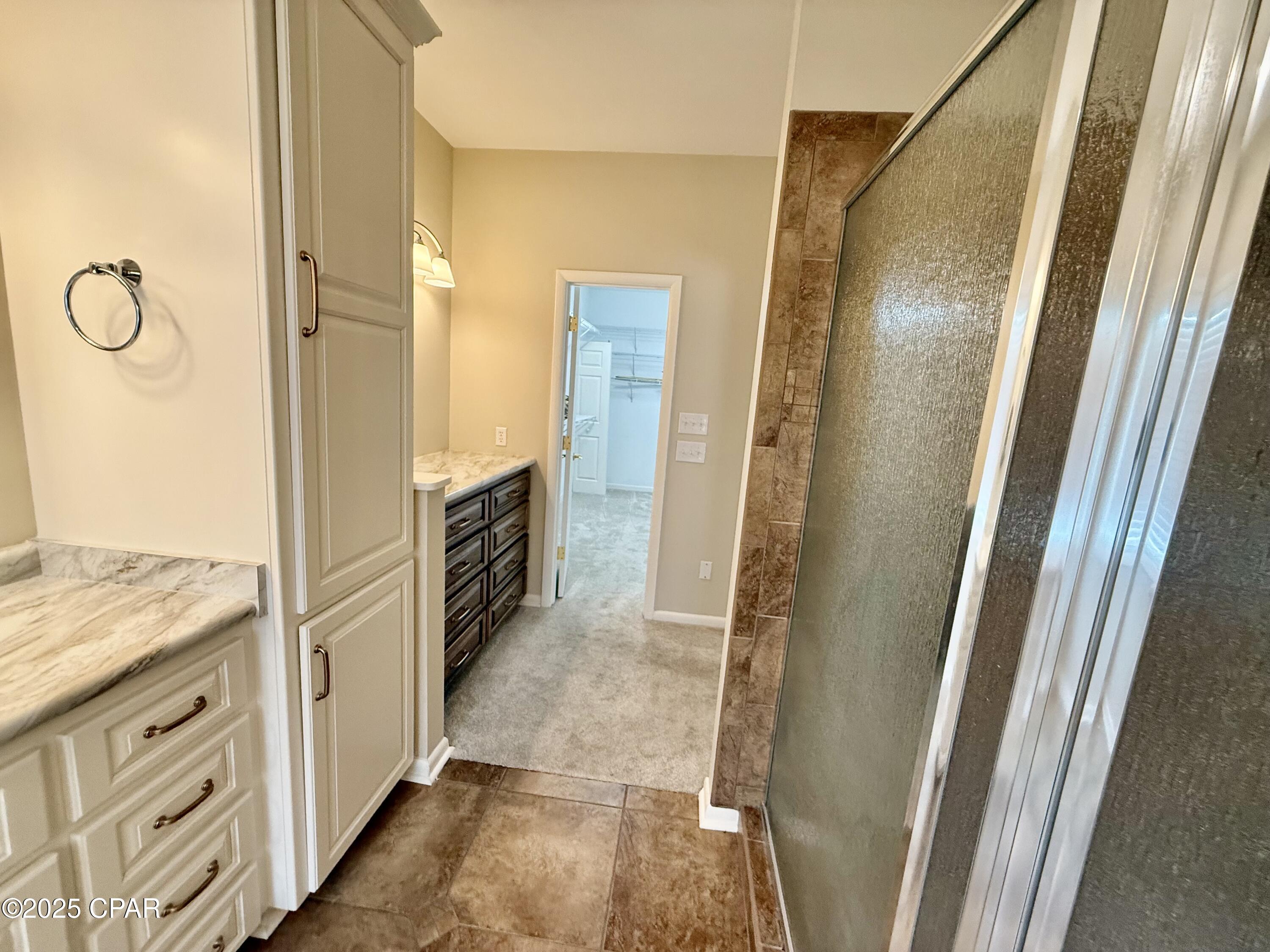 North Oaks - Residential