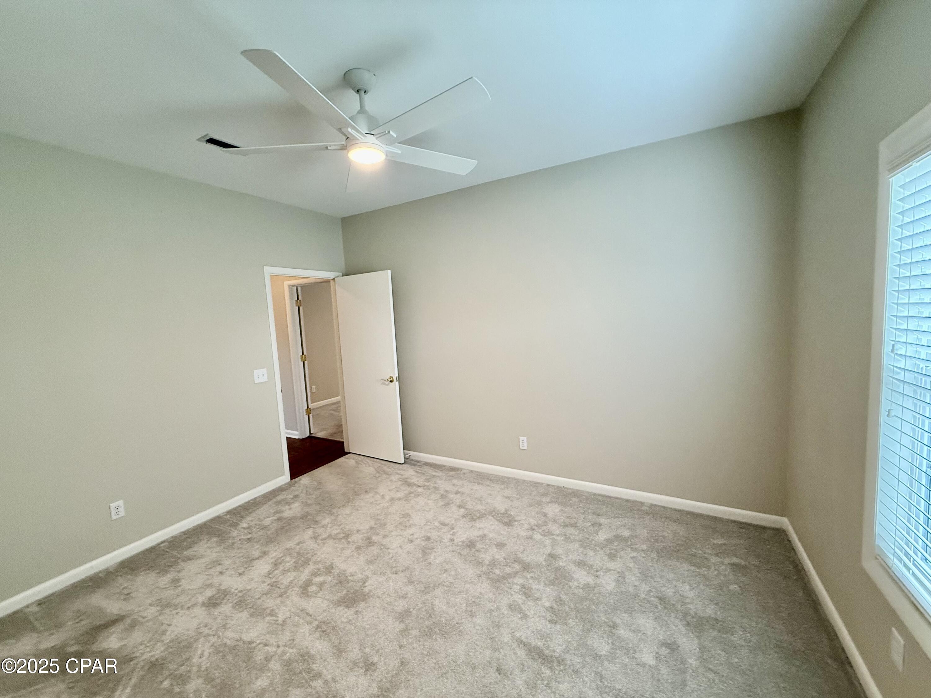 North Oaks - Residential