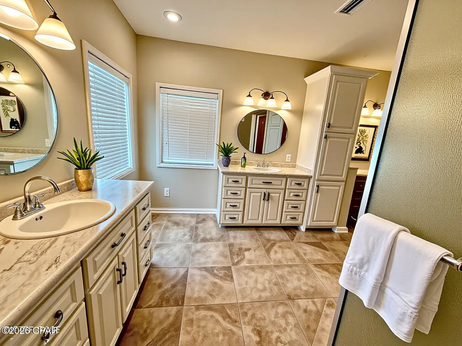 North Oaks - Residential