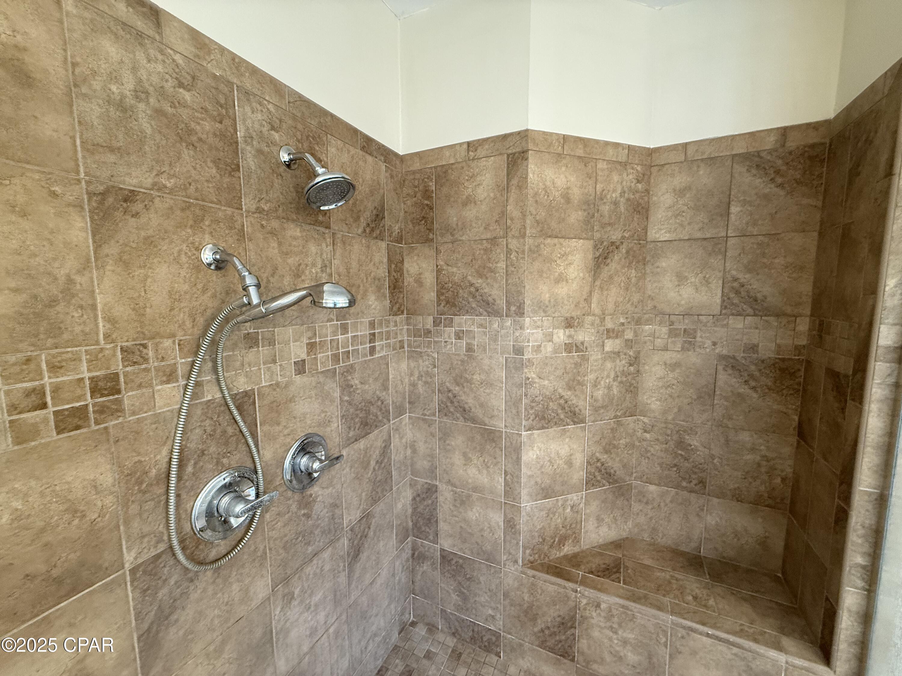 North Oaks - Residential