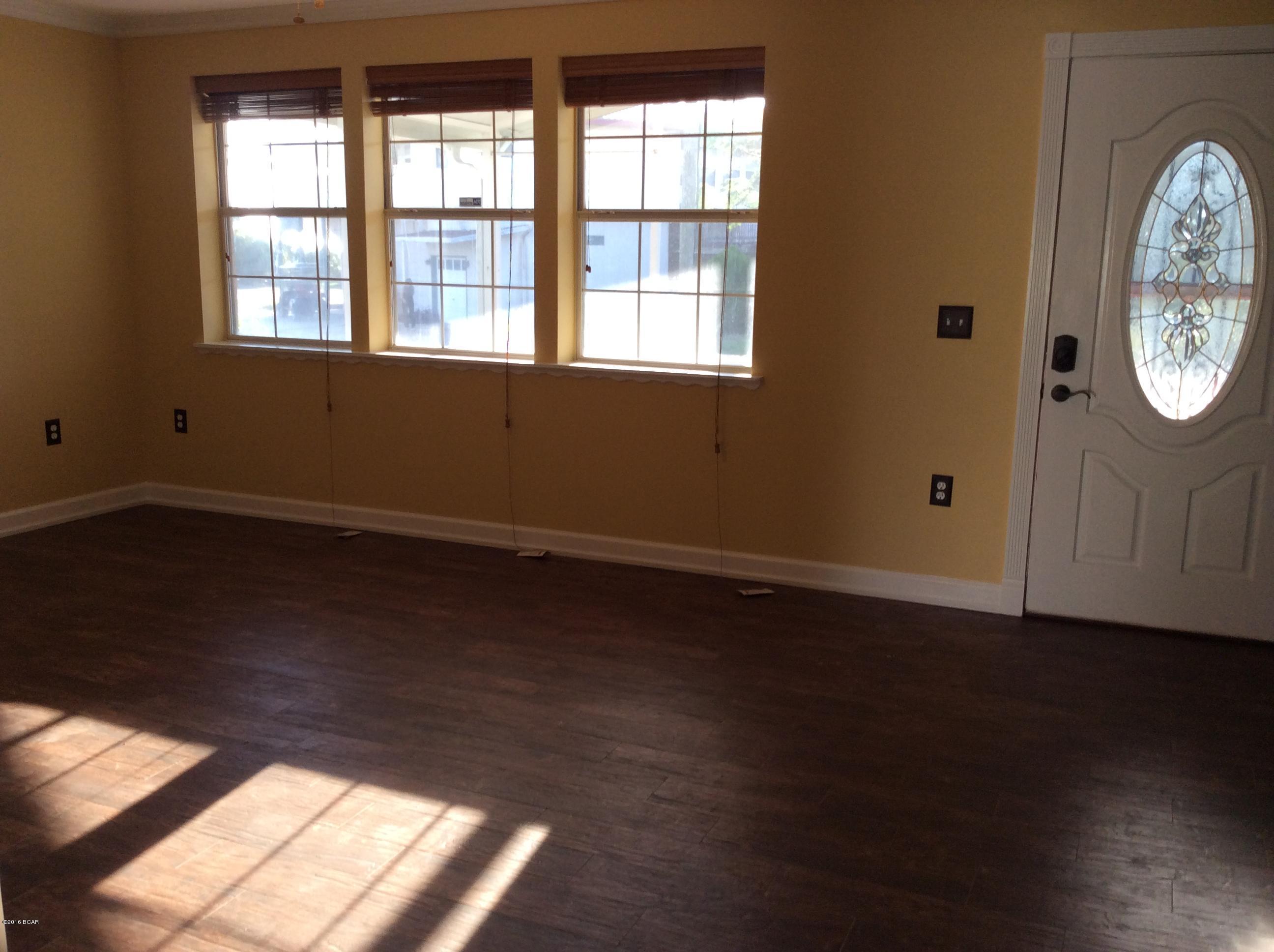 Miramar Beach 1st - Residential