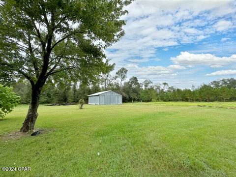 A home in Chipley