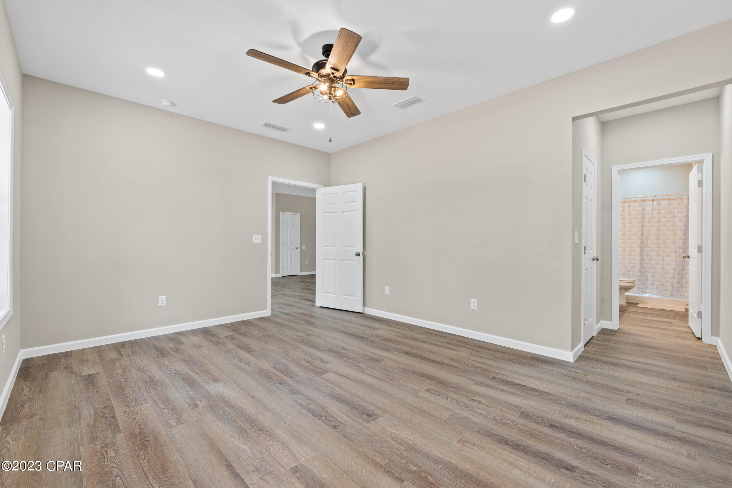 Sunny Hills Unit 6 - Residential