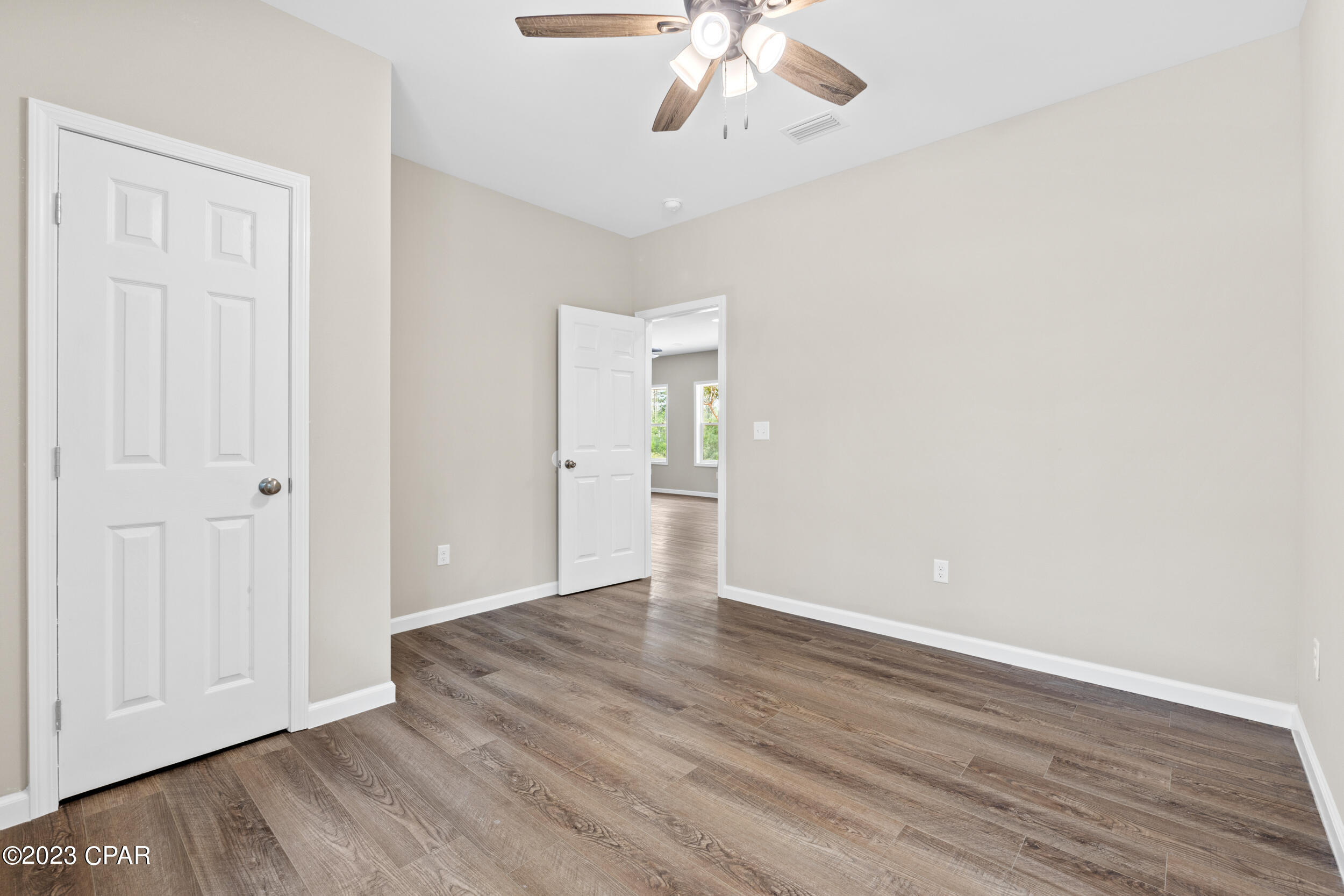 Sunny Hills Unit 6 - Residential