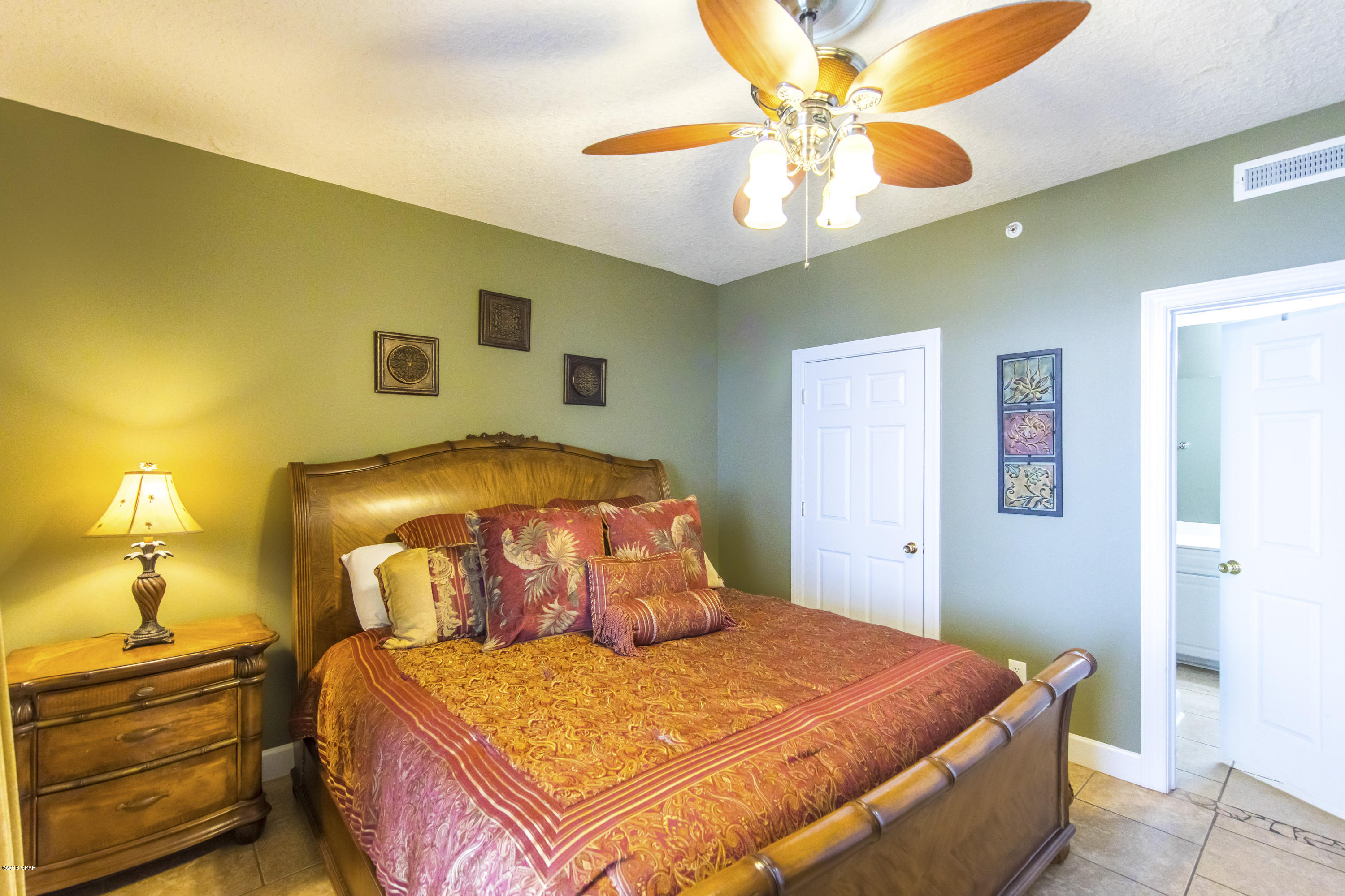 Ocean Ritz - Residential