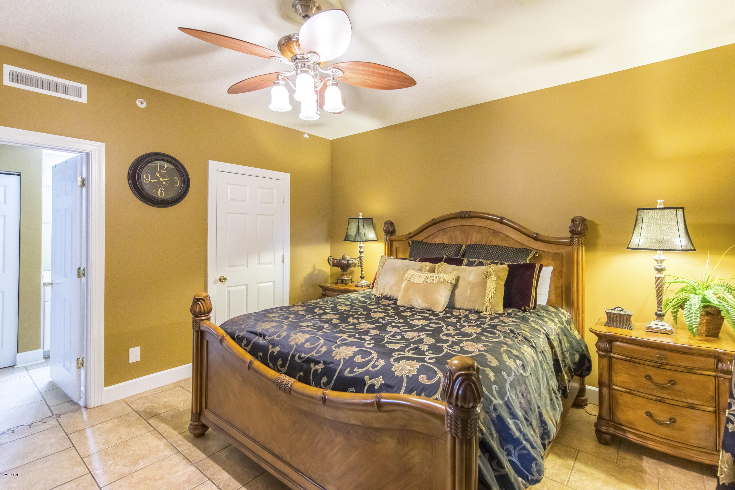 Ocean Ritz - Residential