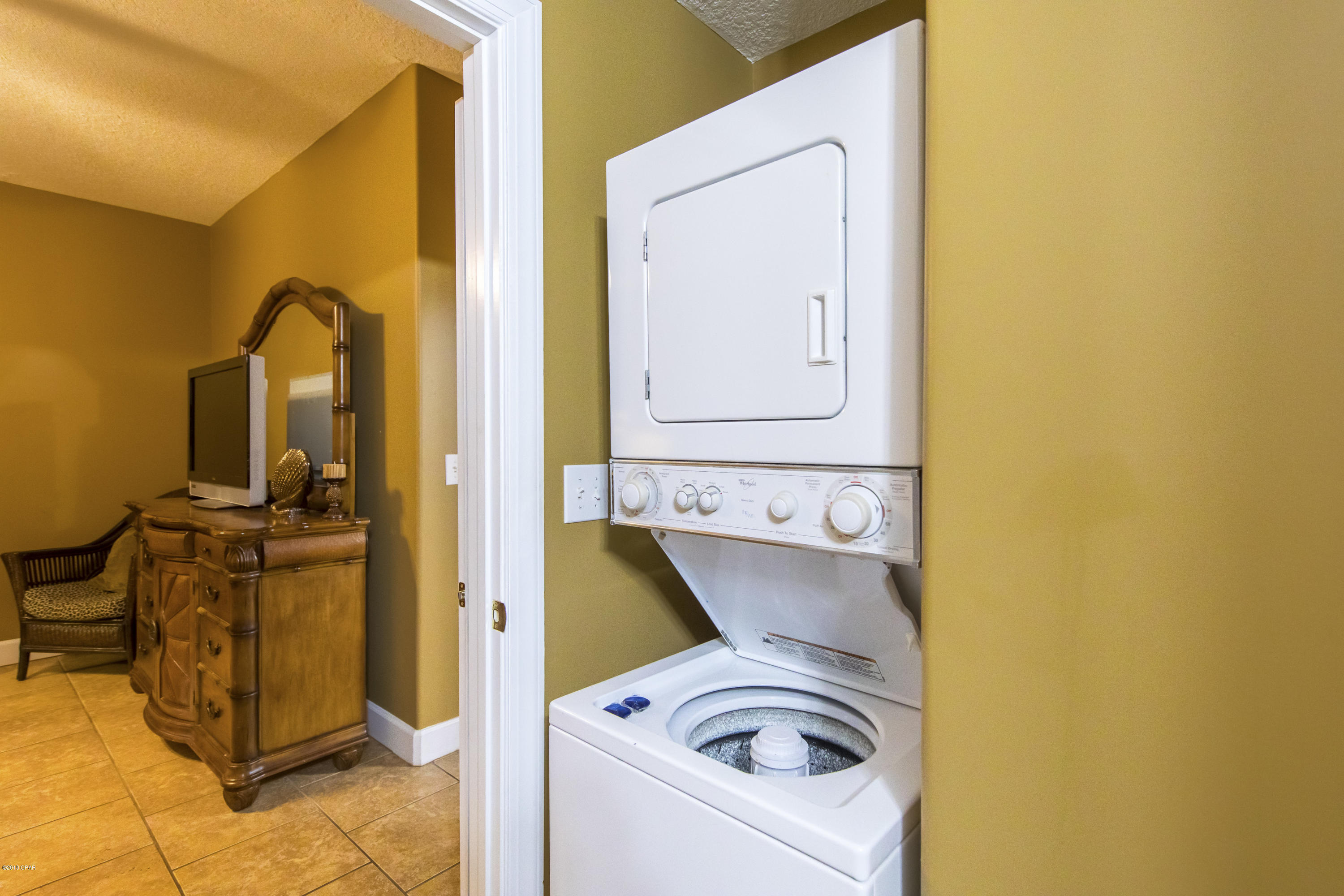 Ocean Ritz - Residential