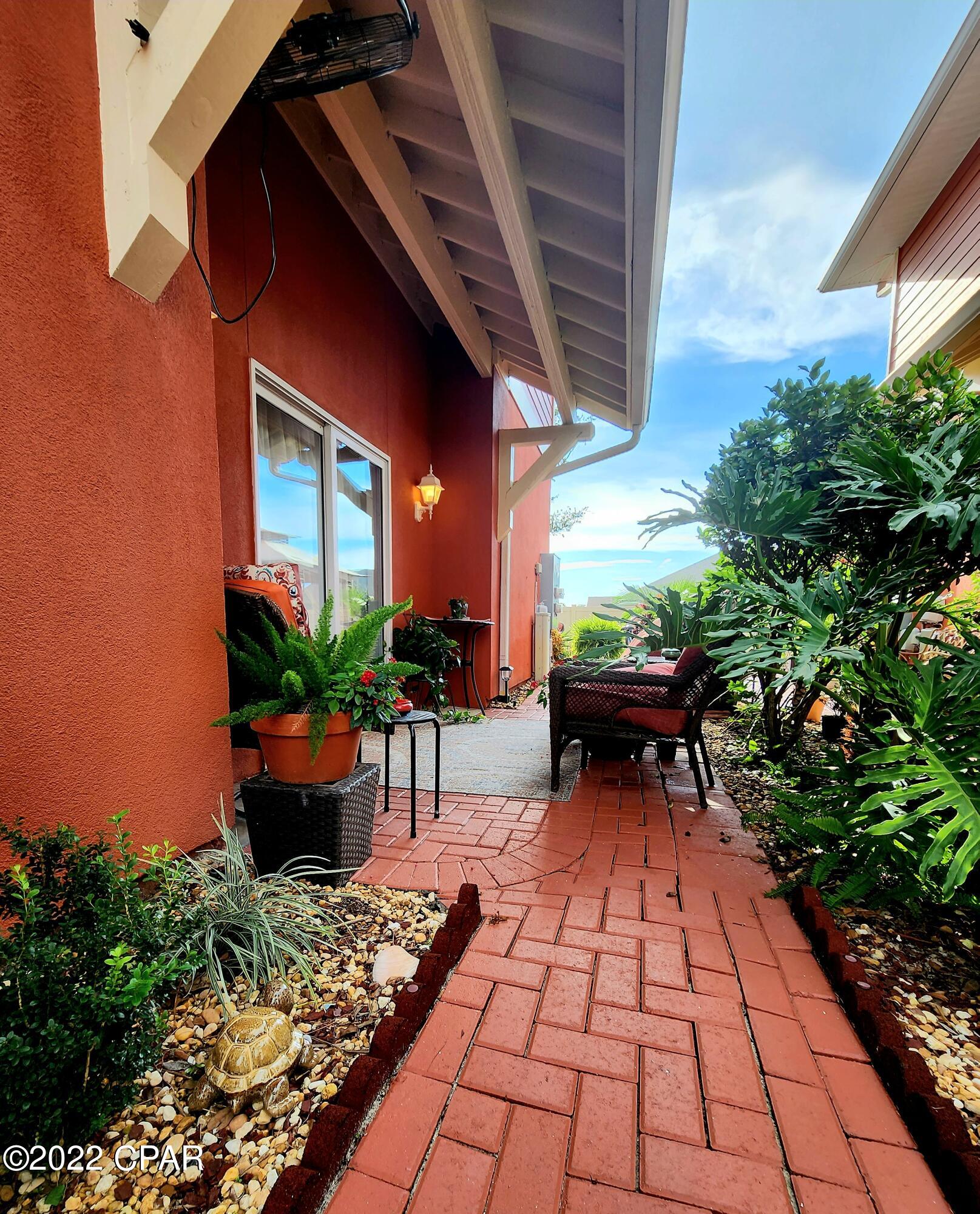 Coral Bay Village - Residential