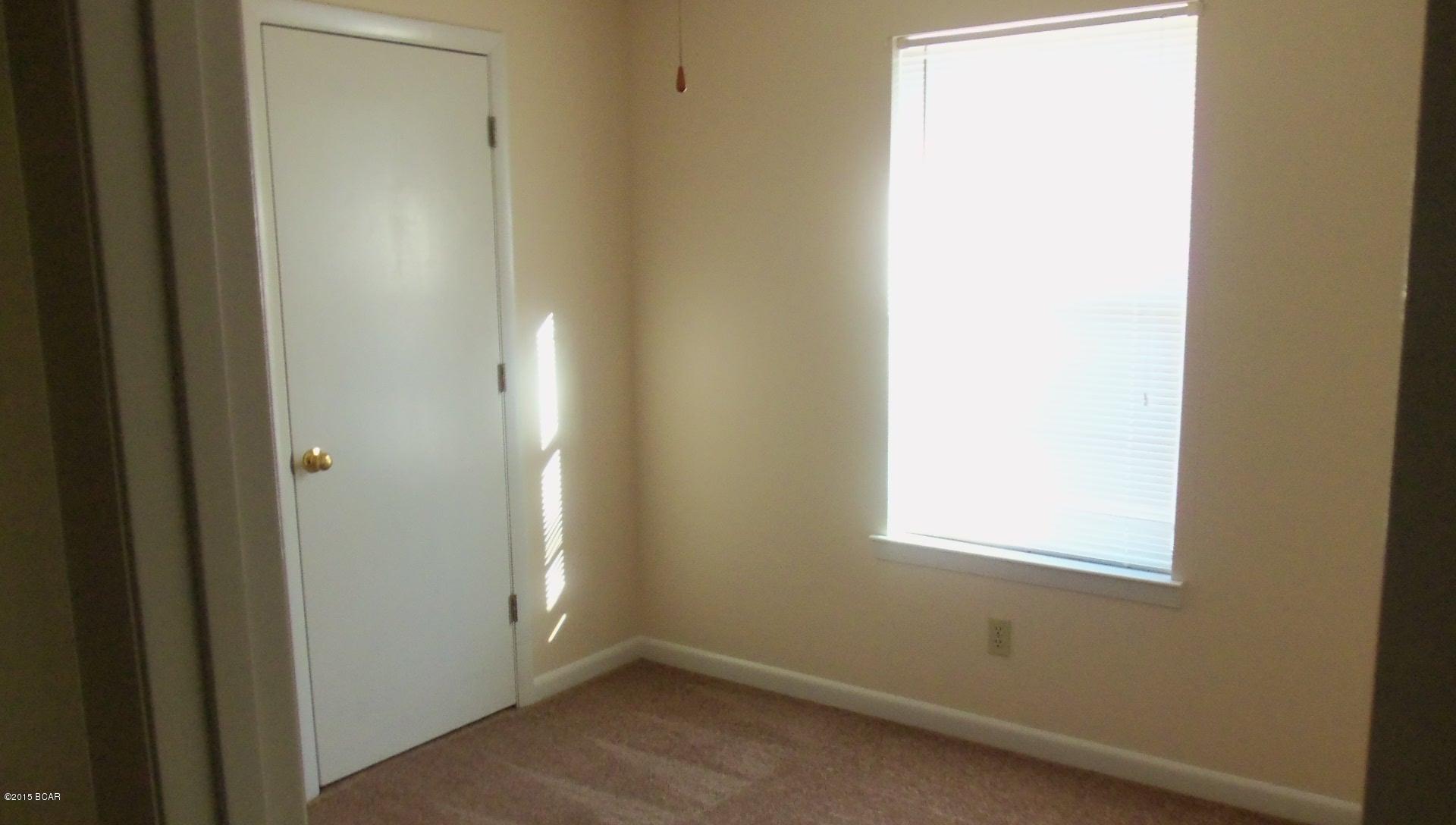 Sandy Creek Ranch And Country Club - Residential Lease