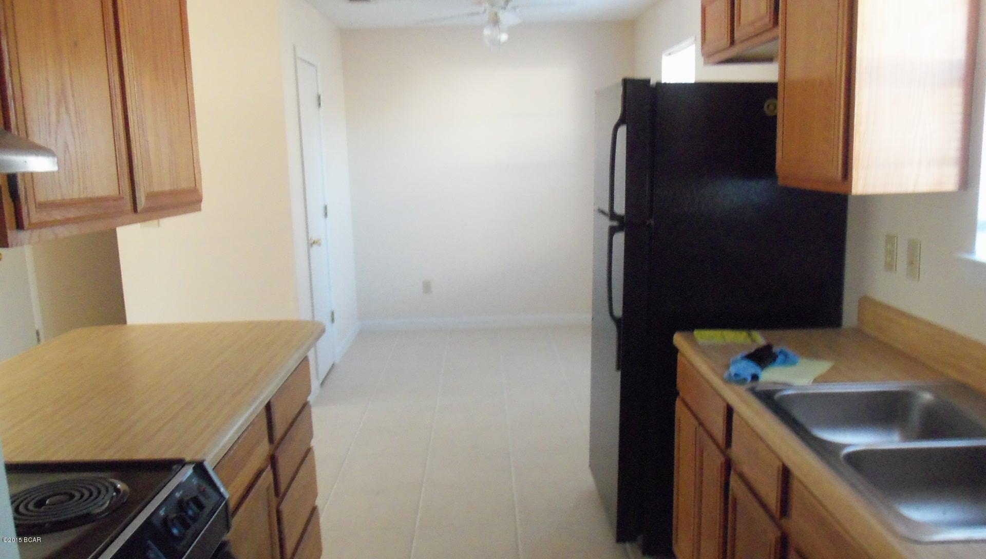 Sandy Creek Ranch And Country Club - Residential Lease