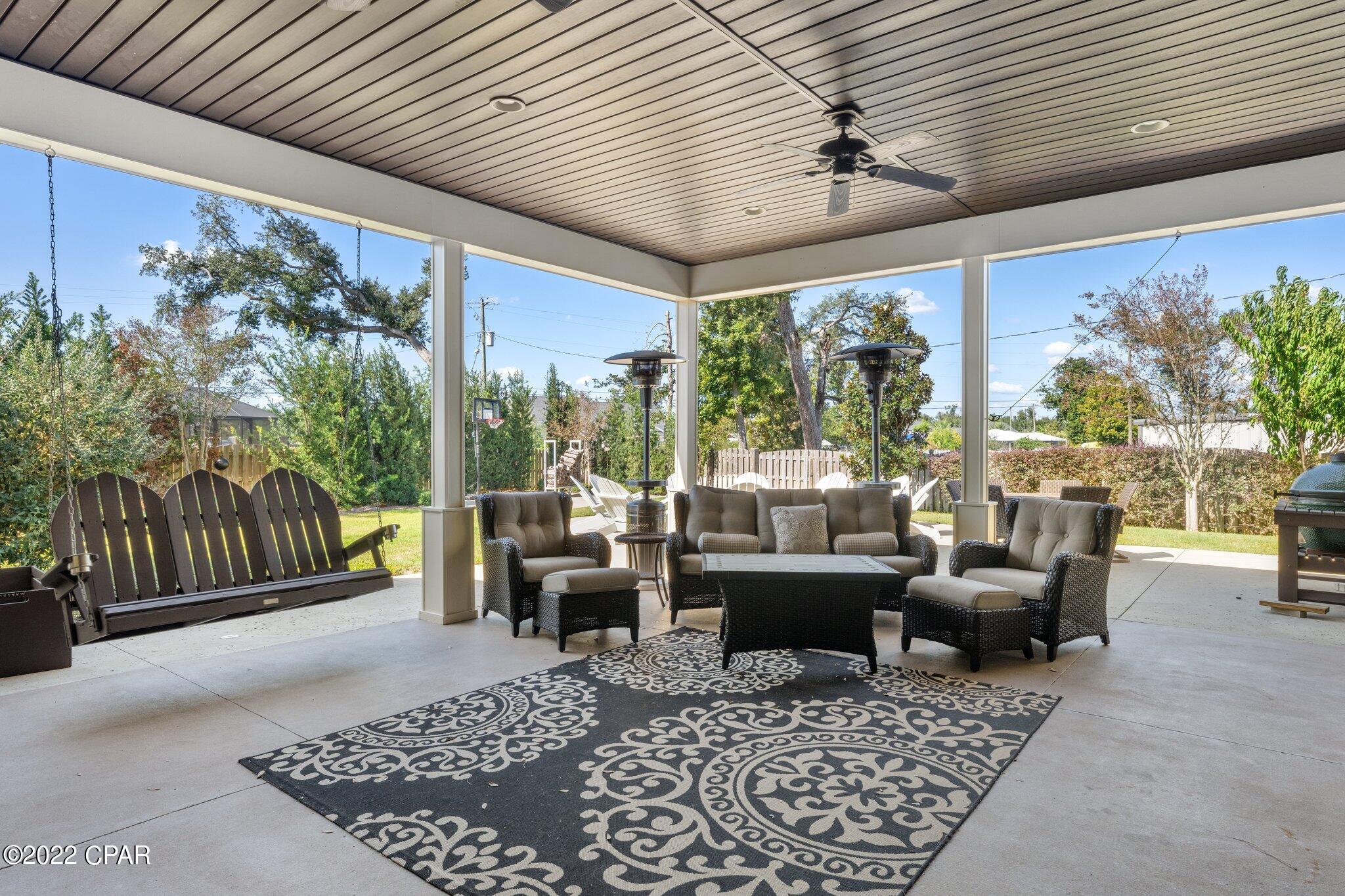 Country Club Harbour Estates - Residential