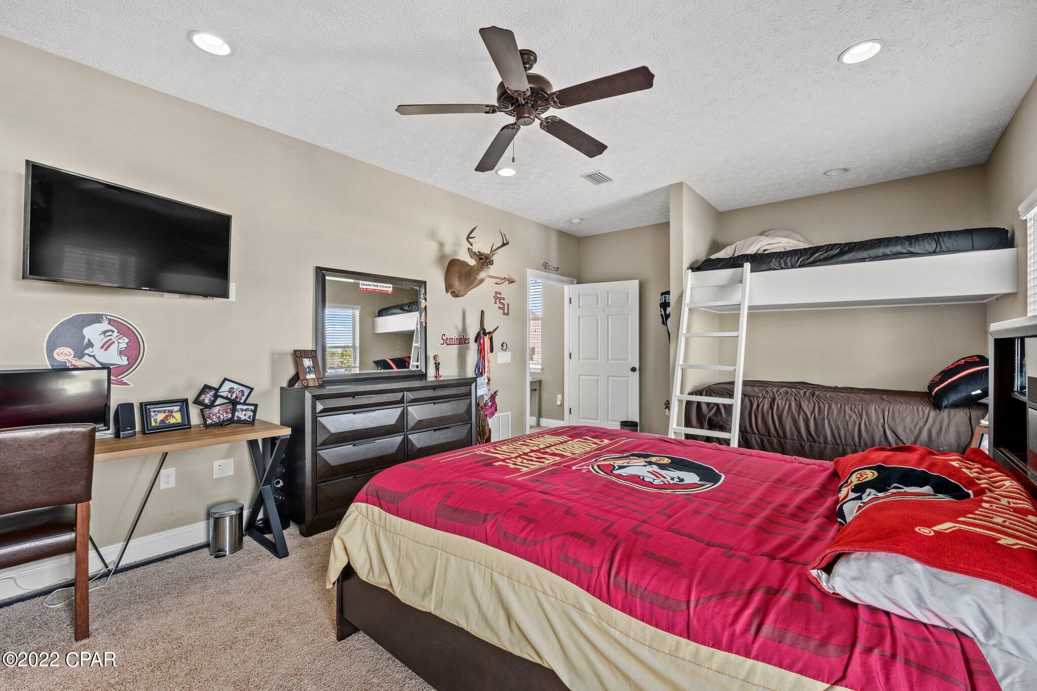 Country Club Harbour Estates - Residential