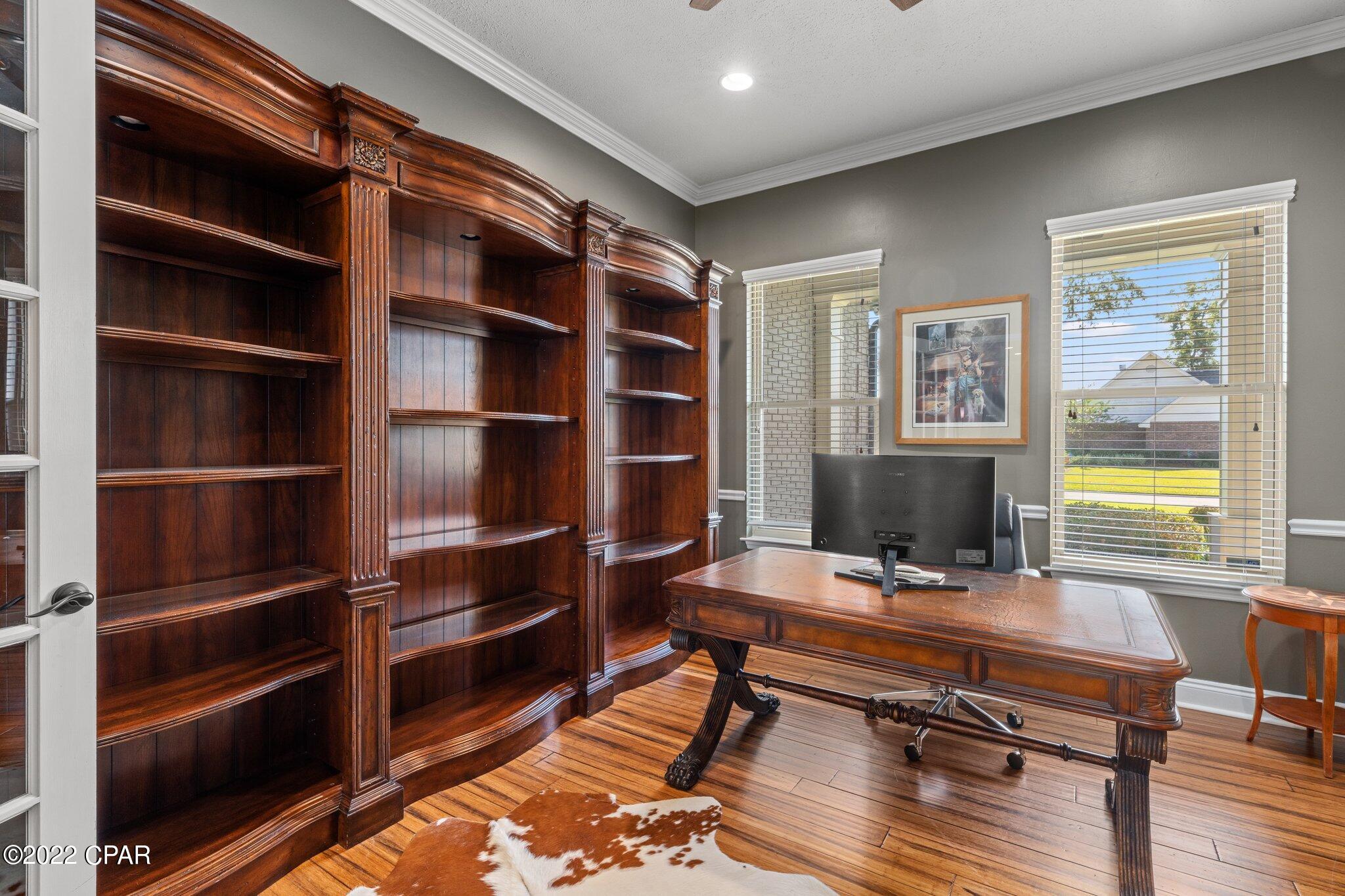 Country Club Harbour Estates - Residential