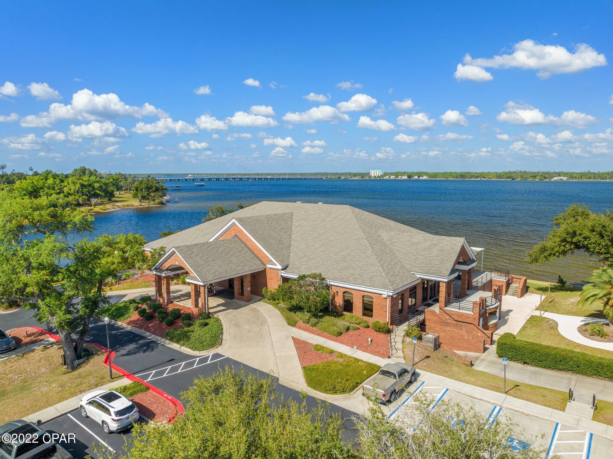 Country Club Harbour Estates - Residential