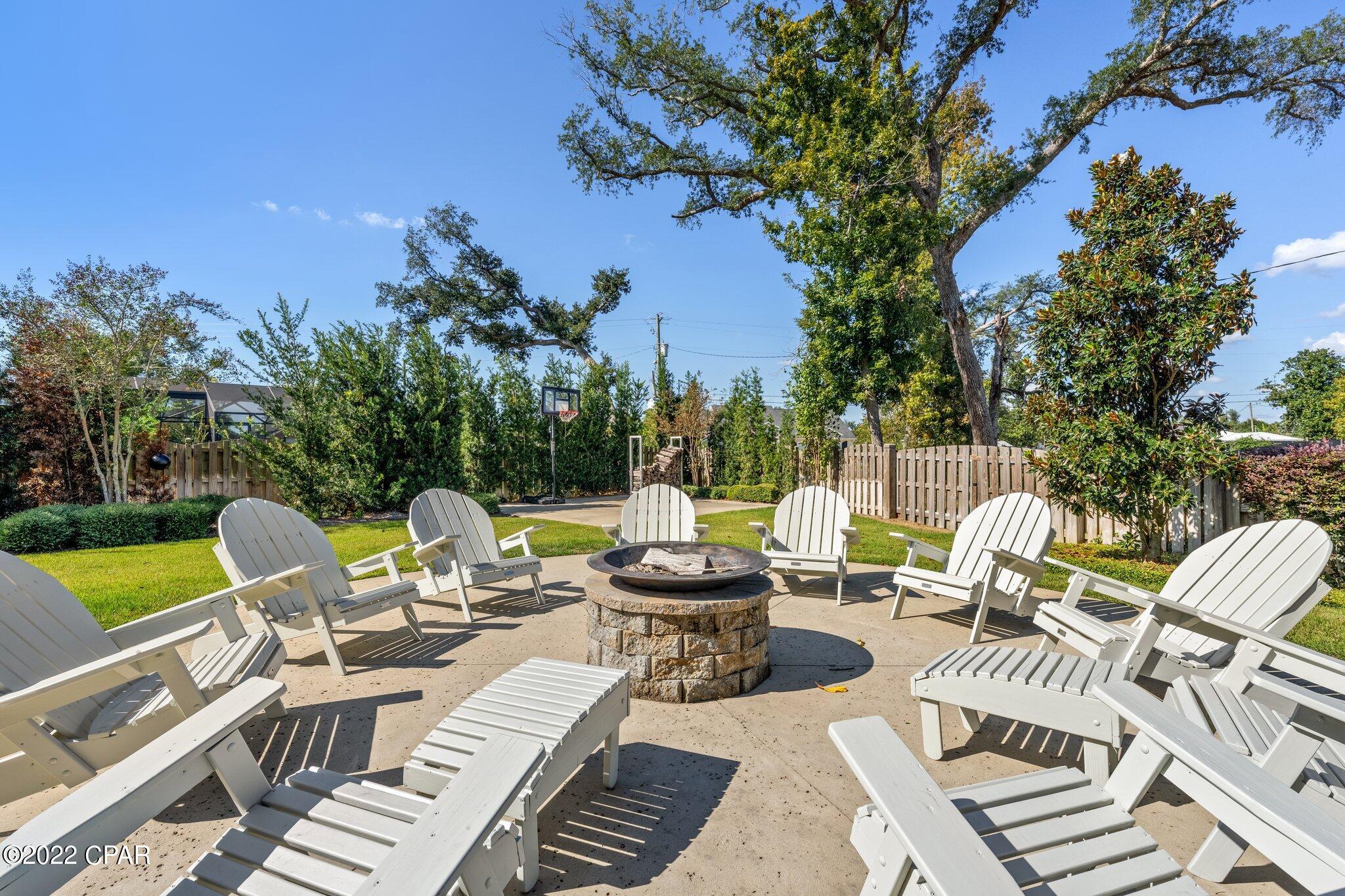 Country Club Harbour Estates - Residential