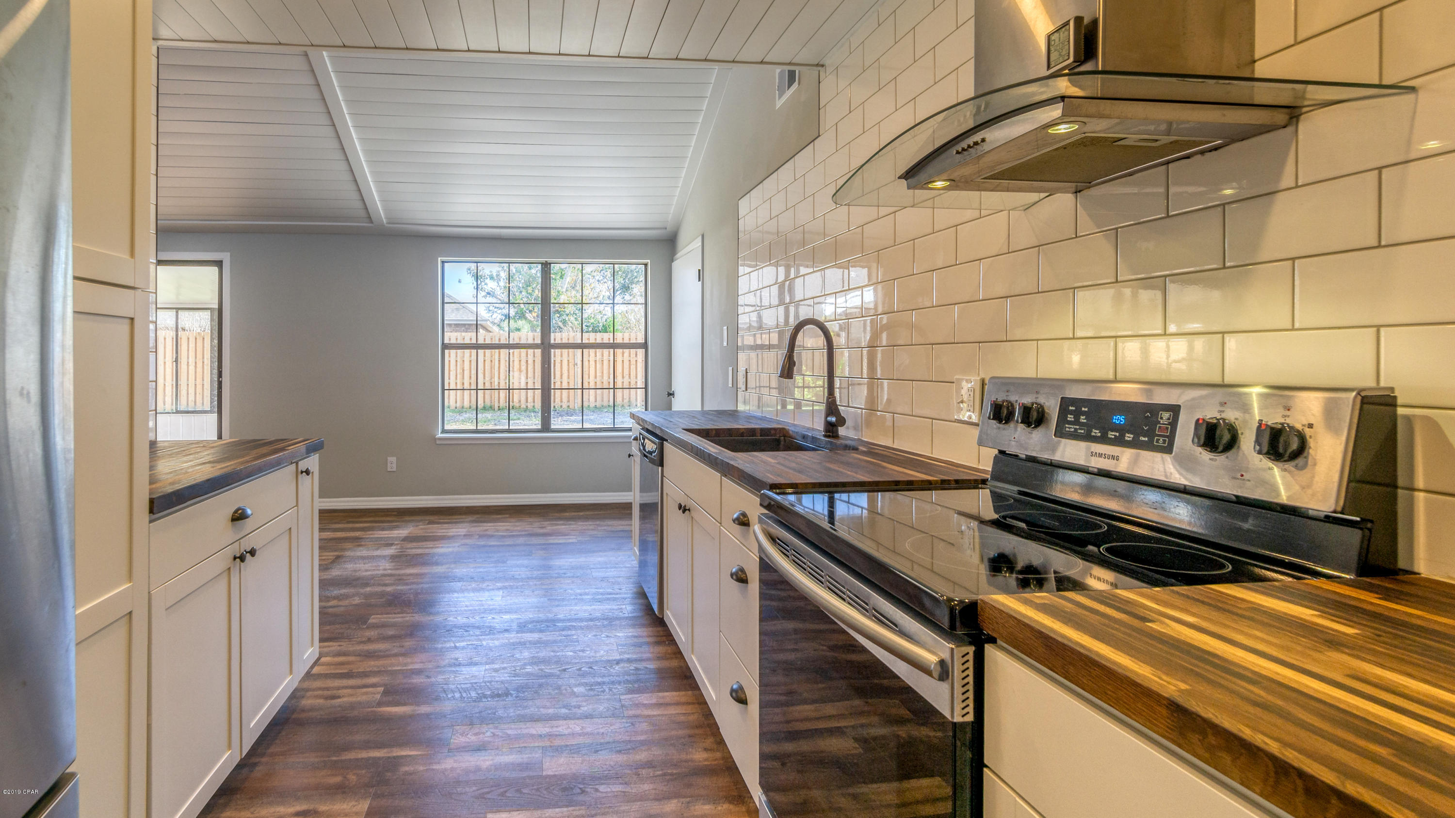 Point Royal Homes Unit 2 - Residential