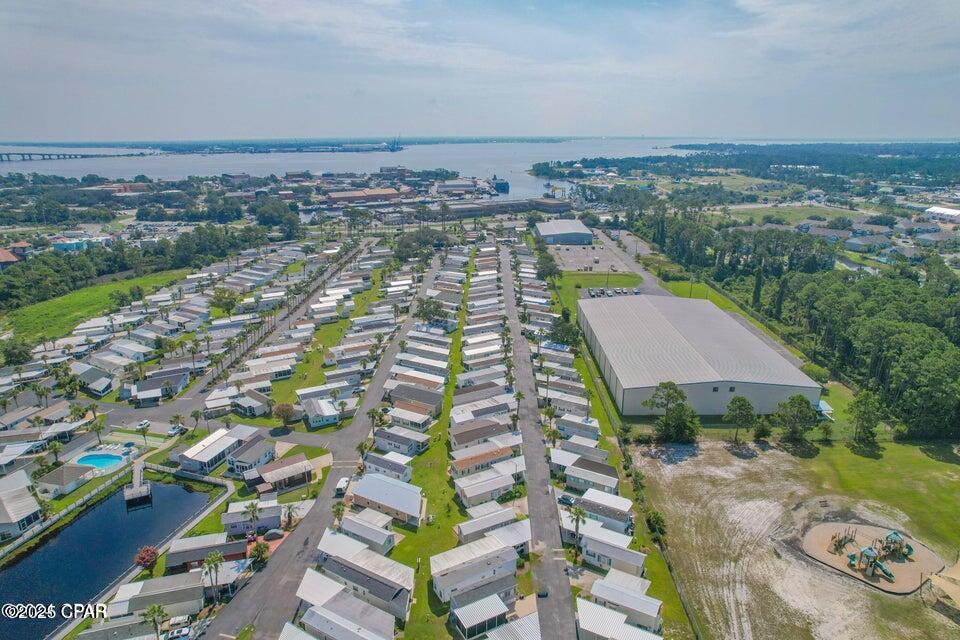 Emerald Pointe Resort - Residential