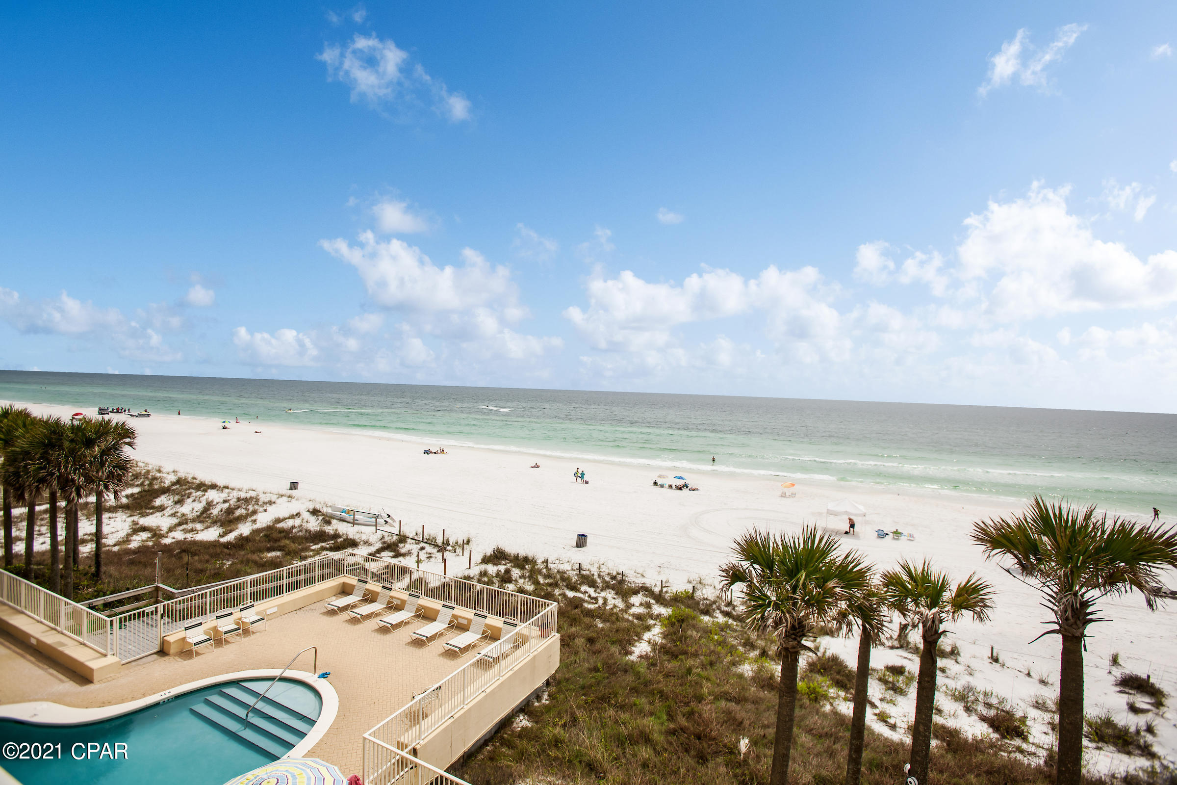 Grande Surf Club Condo - Residential