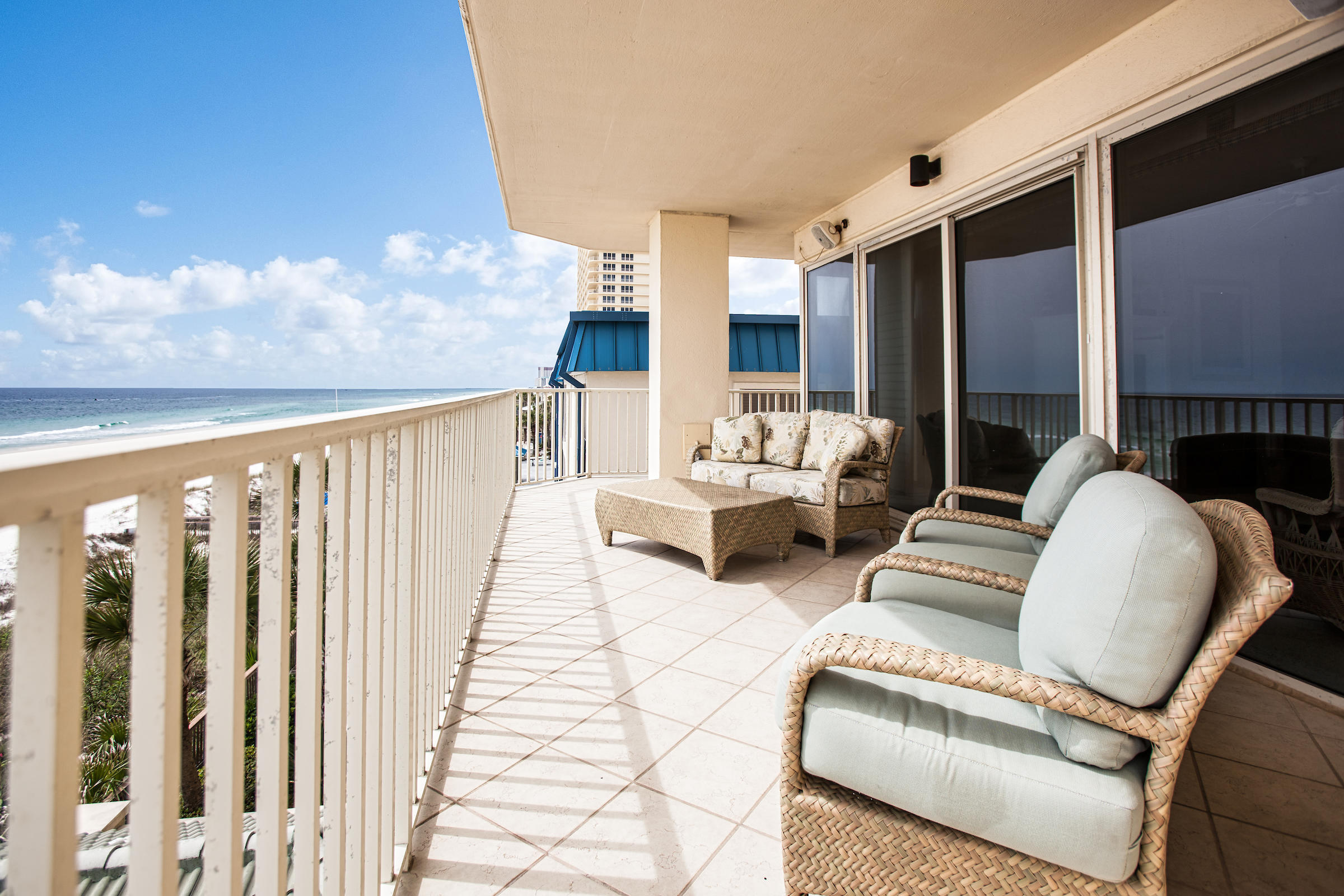 Grande Surf Club Condo - Residential