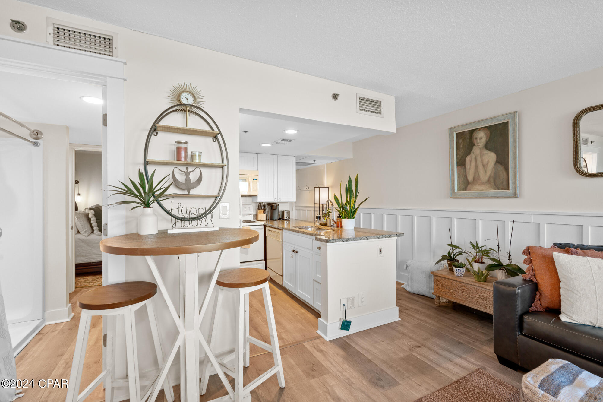 Sunbird Condo - Residential