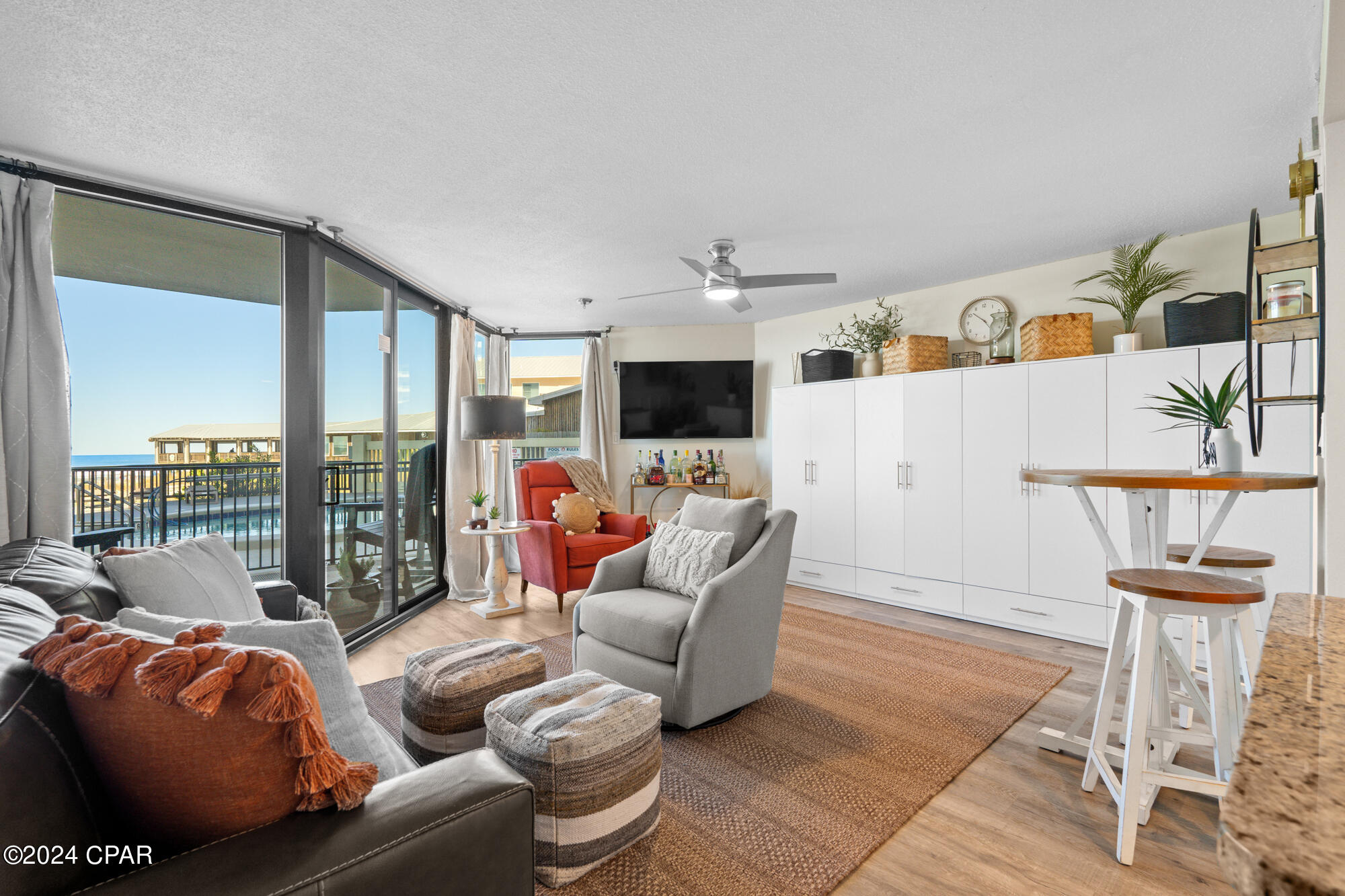 Sunbird Condo - Residential