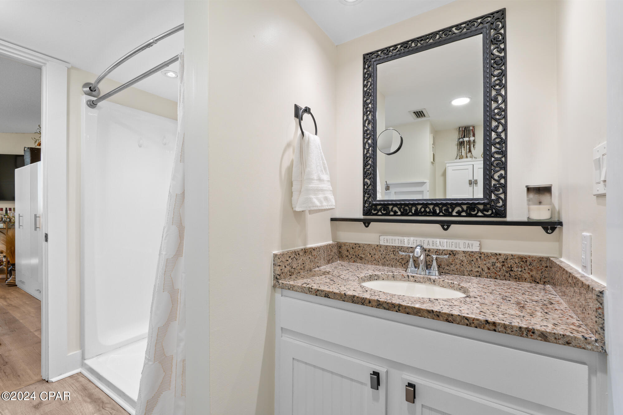 Sunbird Condo - Residential