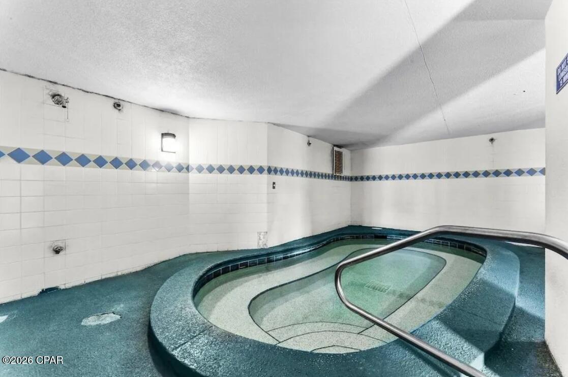 Summit - Residential