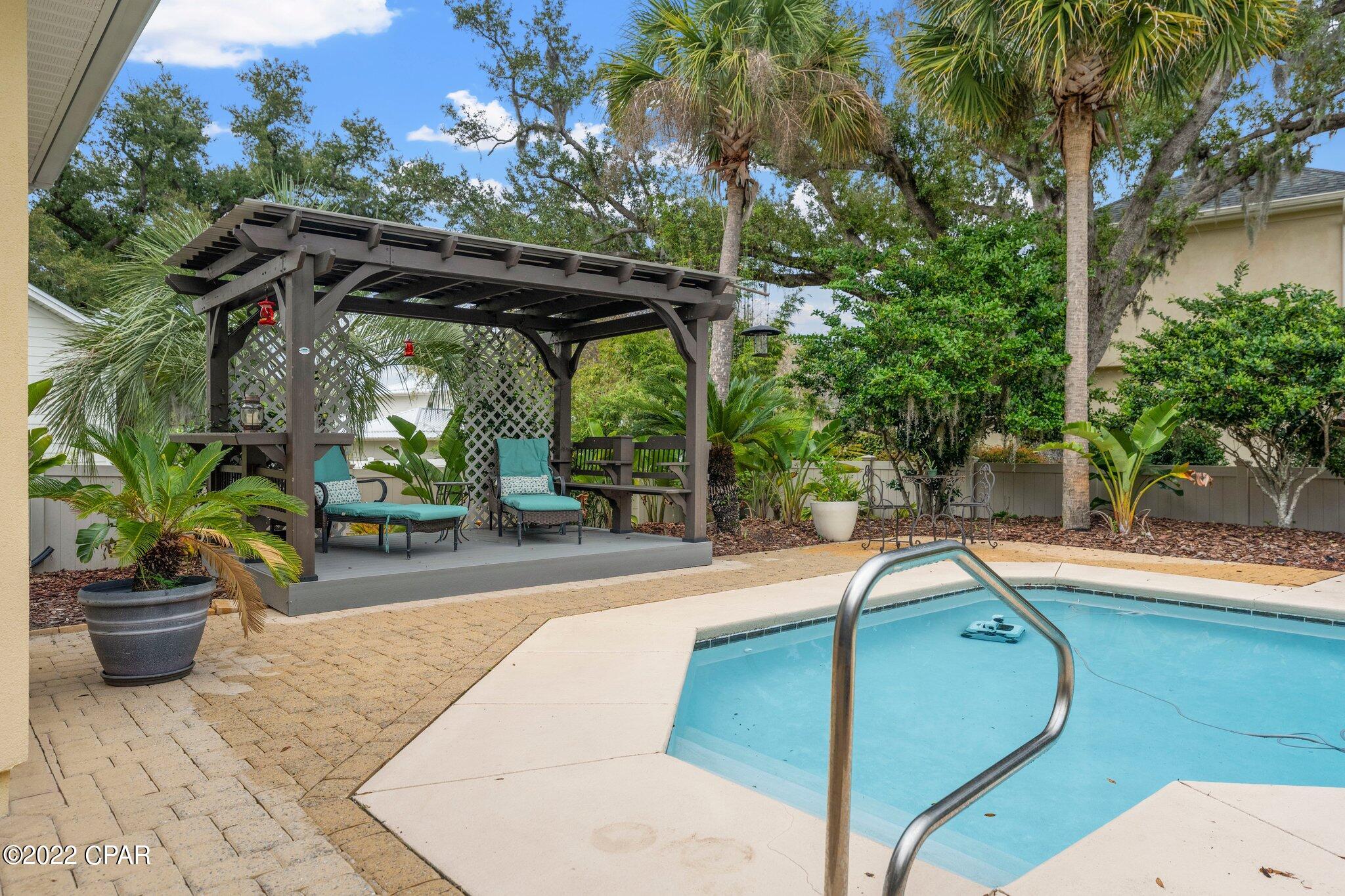 Cove Pointe - Residential