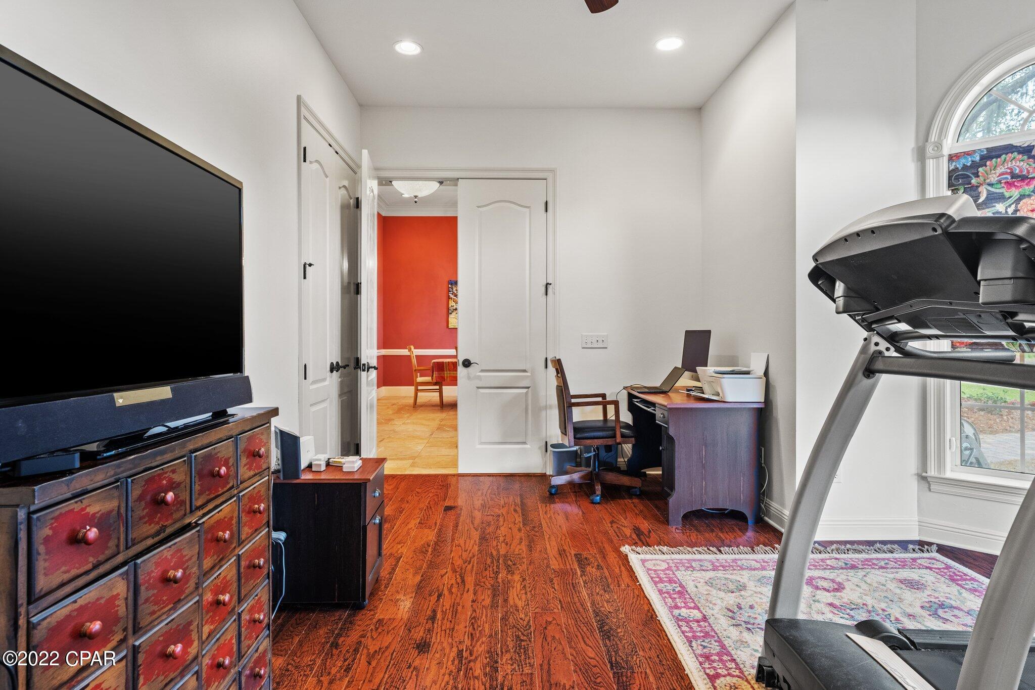 Cove Pointe - Residential