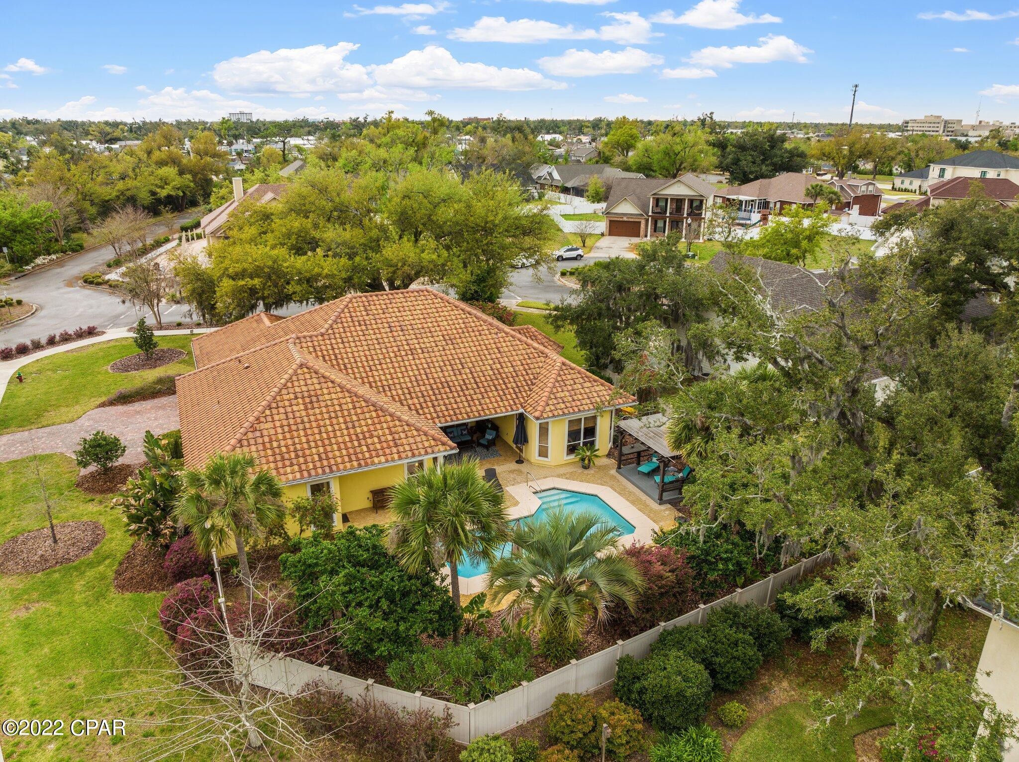 Cove Pointe - Residential