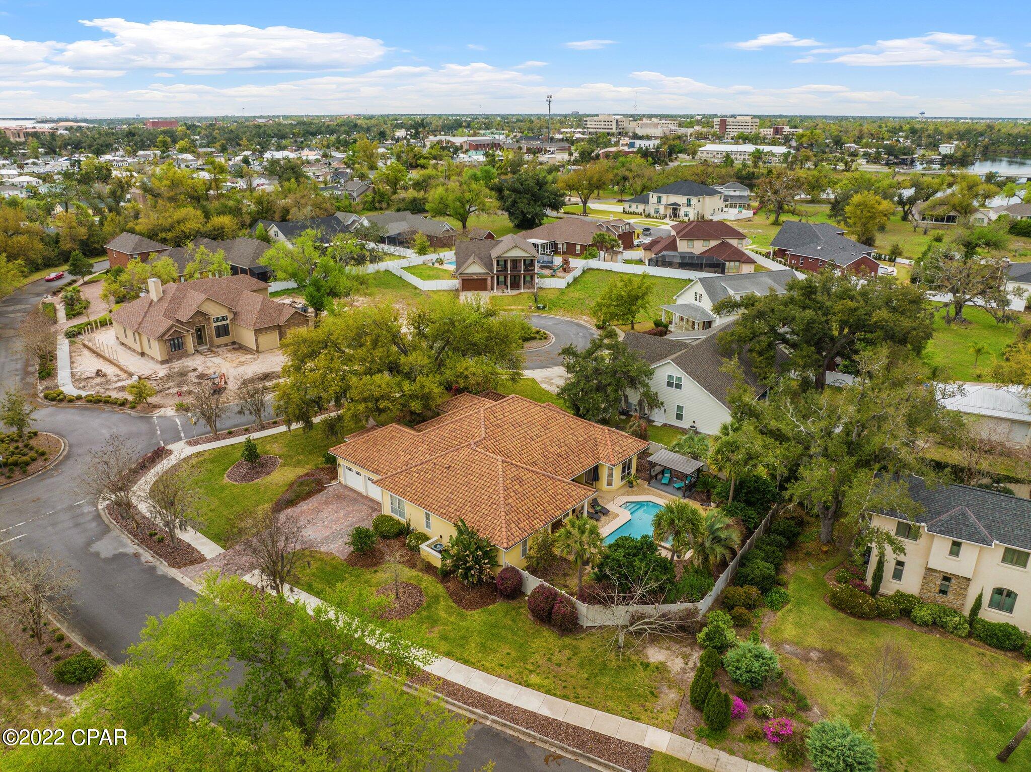 Cove Pointe - Residential