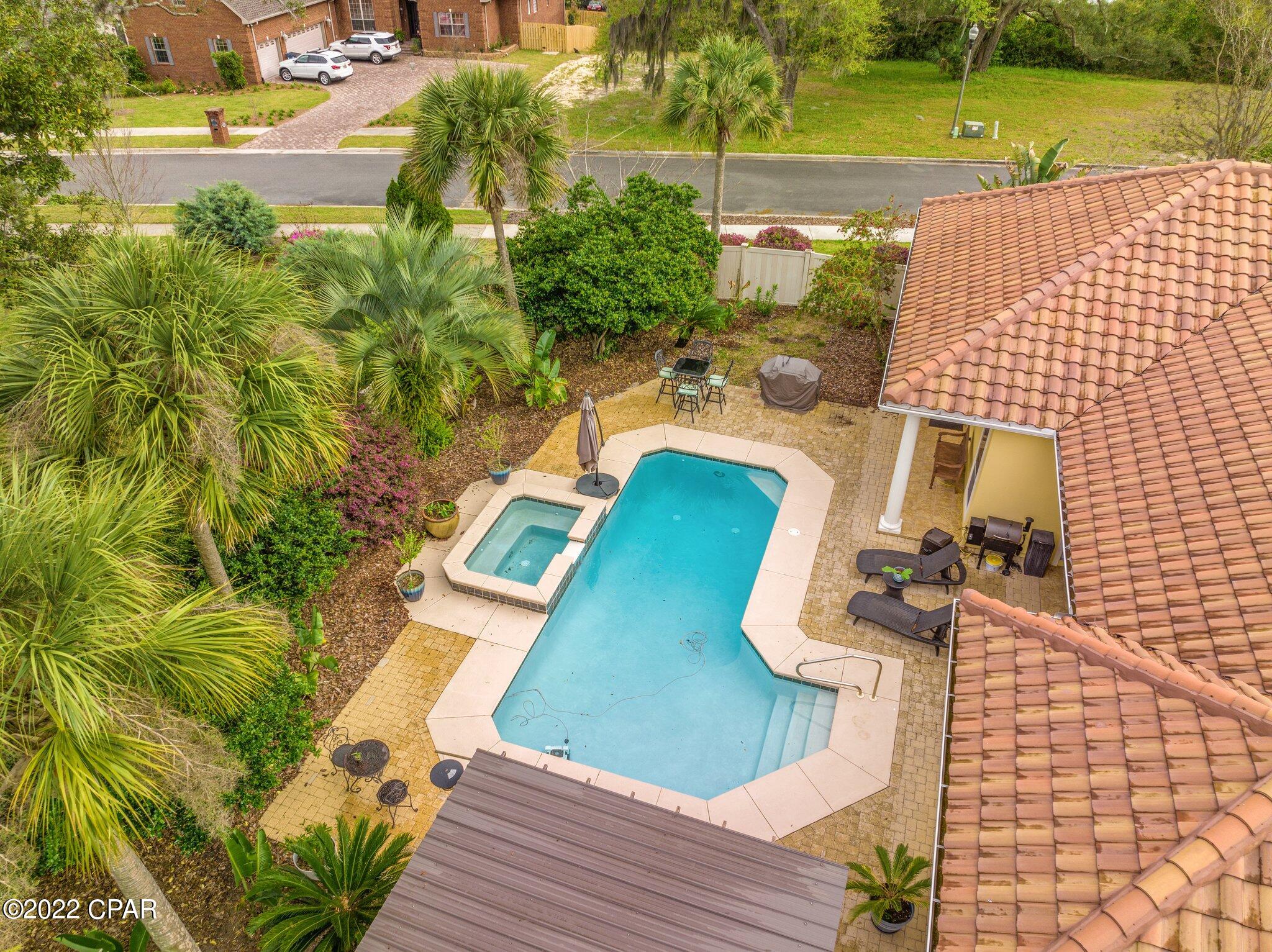 Cove Pointe - Residential