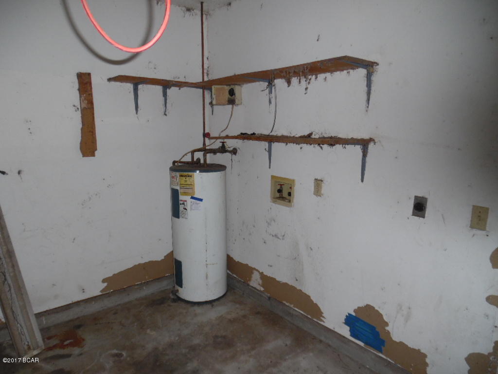 Lake Forest Estates - Residential