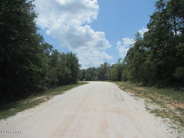 Compass Lake In The Hills - Land