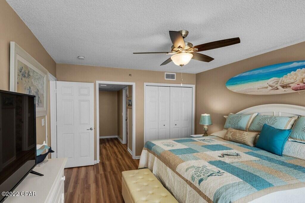 Long Beach Towers III - Residential