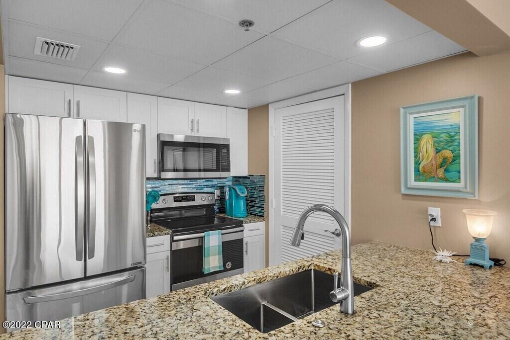 Long Beach Towers III - Residential