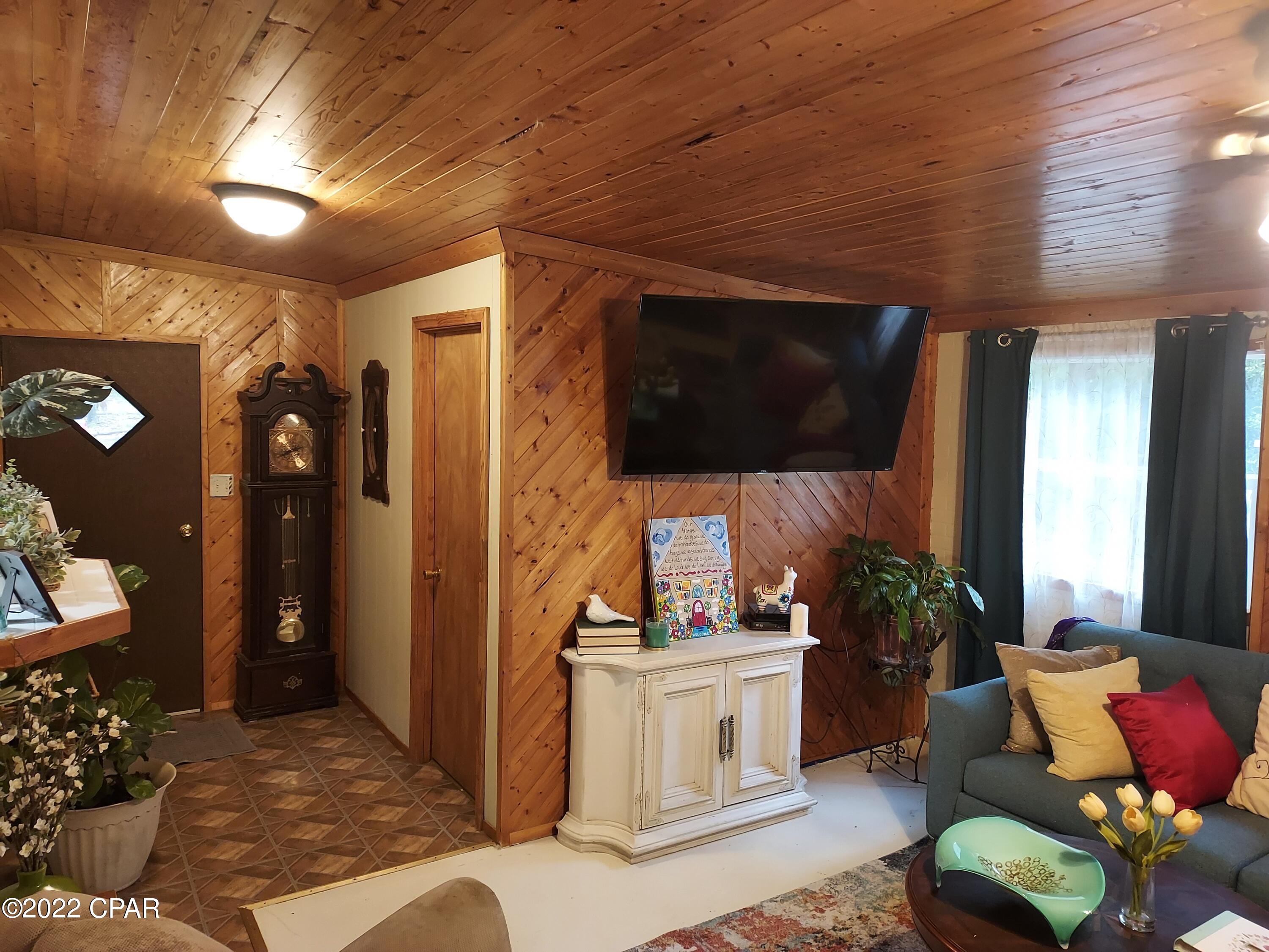 Lucas Lake Int Lots - Residential