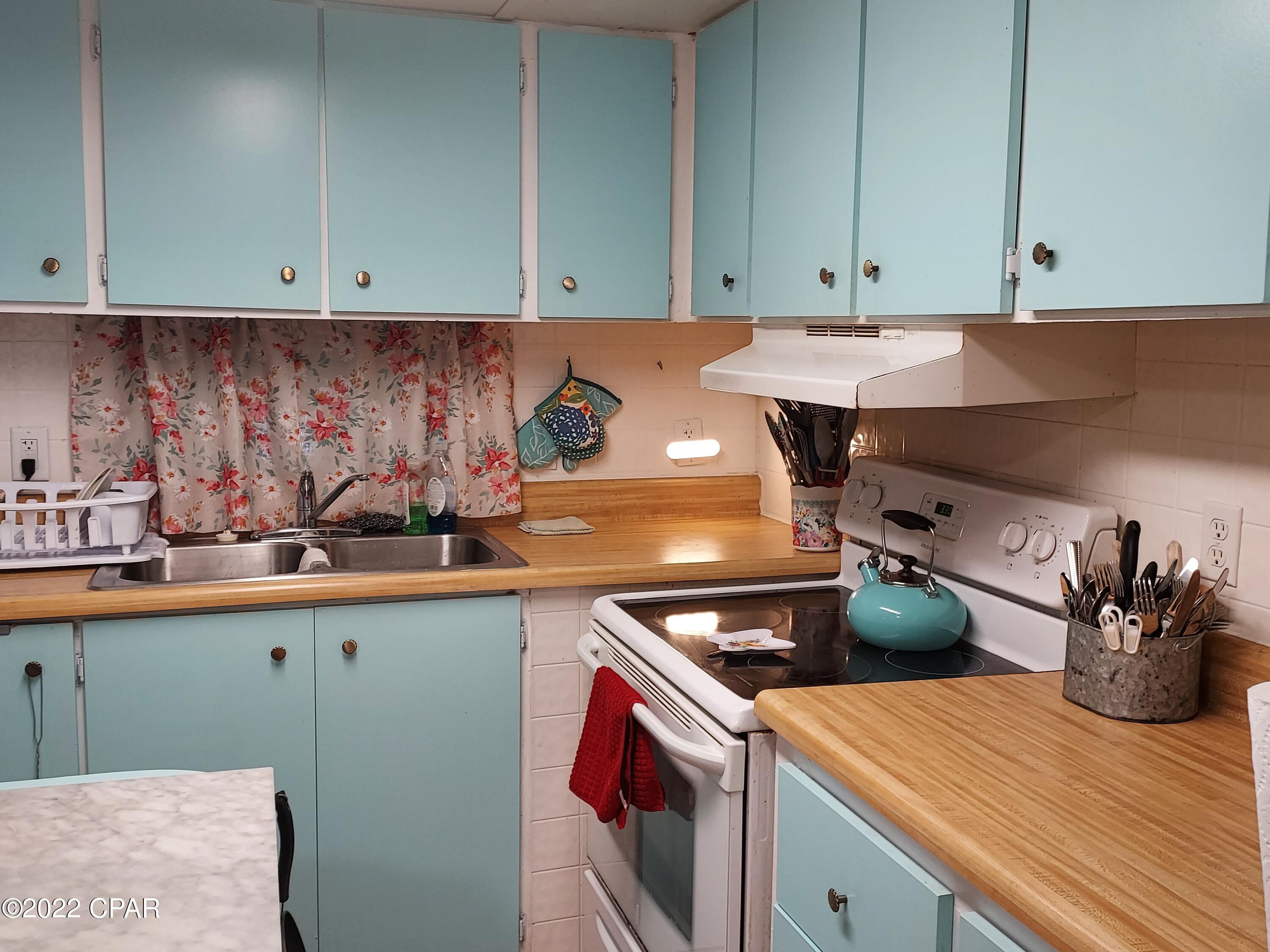 Lucas Lake Int Lots - Residential