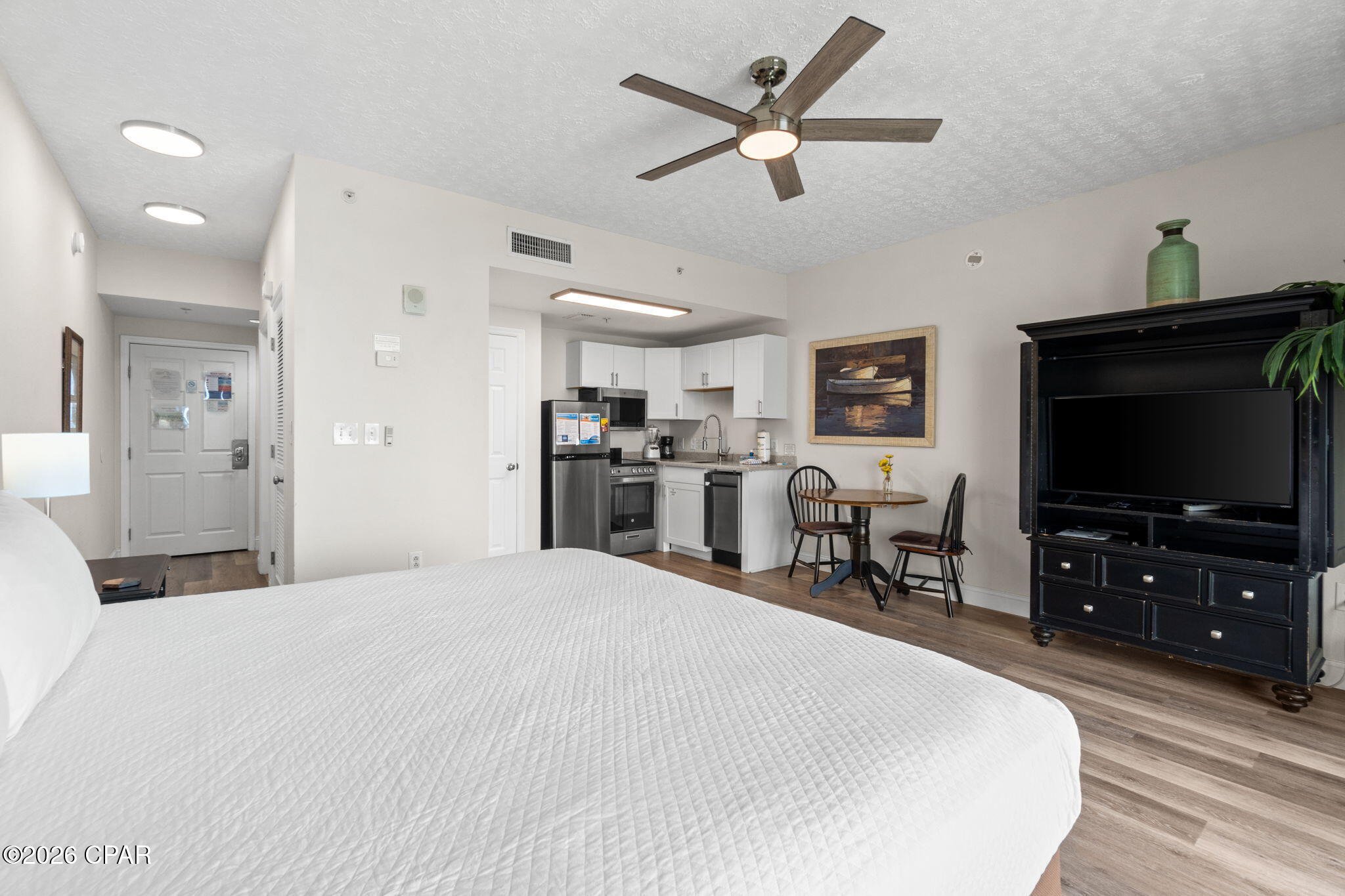 10901 Front Beach Road 1909
