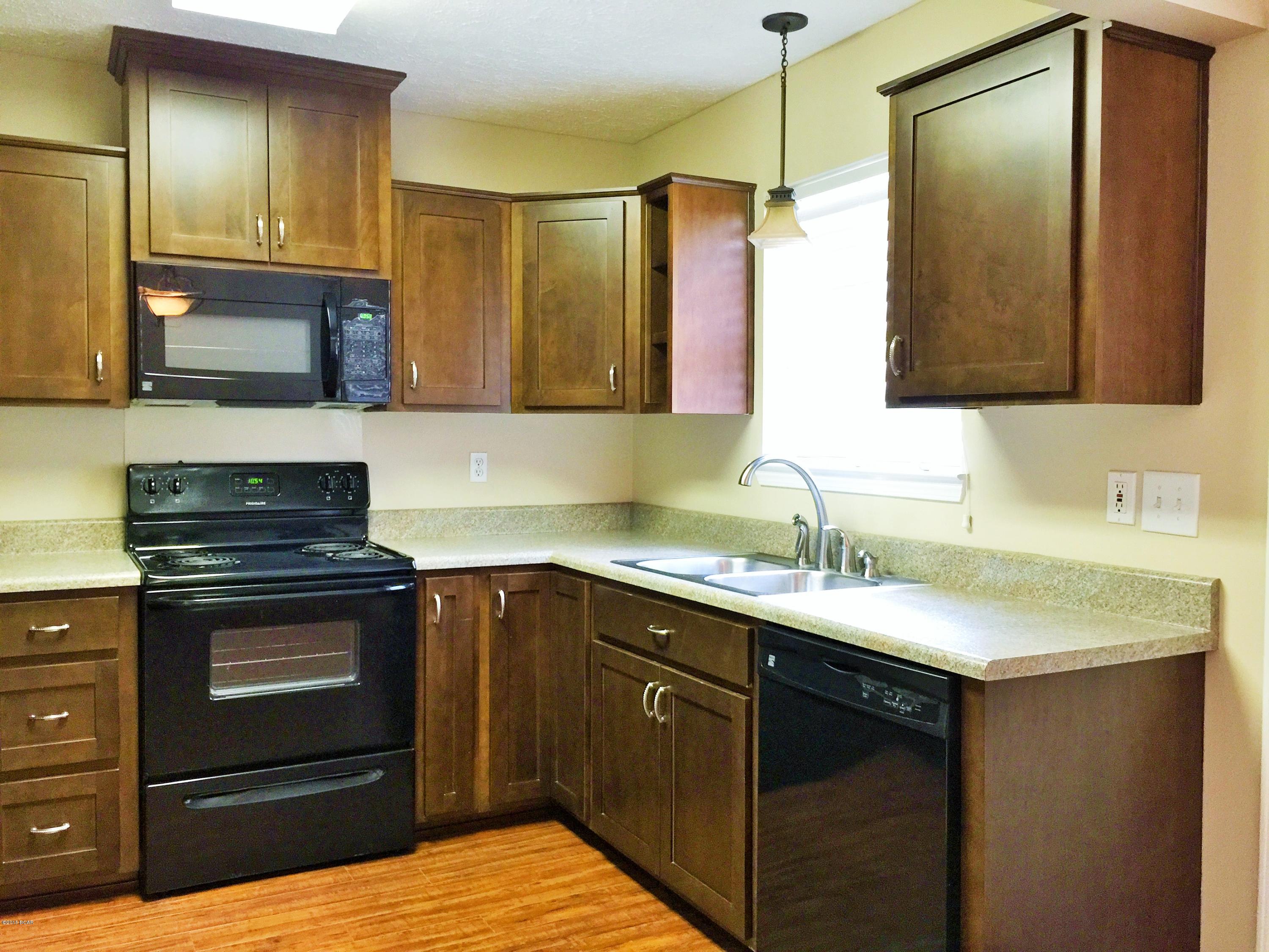 Lynn Pointe South - Residential