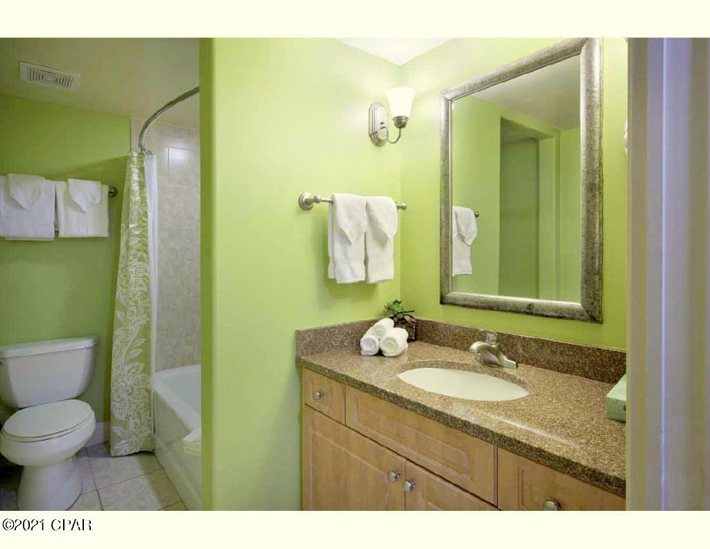 [No Recorded Subdiv] - Commercial Sale