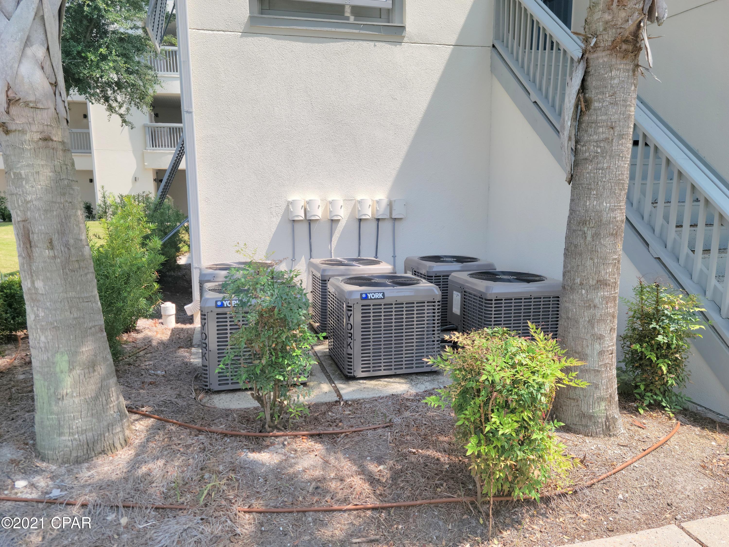 [No Recorded Subdiv] - Commercial Sale