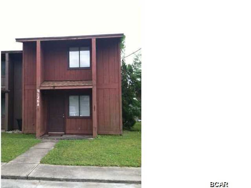 2 bedroom 1.5 bathroom Townhome close to Tyndall AFB. All property sizes and ages are approximate, please measure and/or verify if important. School assignments are subject to change, please check with Bay County for most accurate information. Pets allowed with owner approval and NON REFUNDABLE pet fee of $150.00 per pet. Breed restrictions apply.