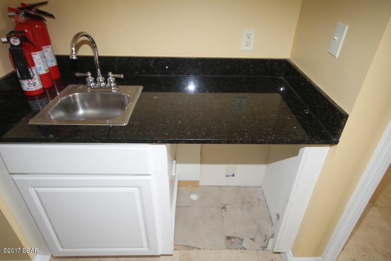 Calypso Towers II - Residential