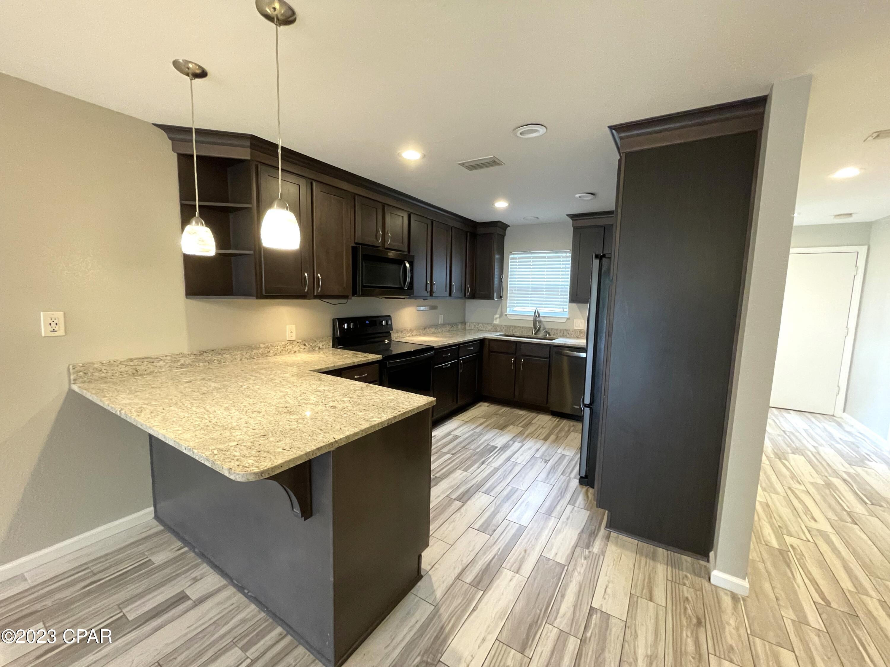 Venetian Villa - Residential Lease