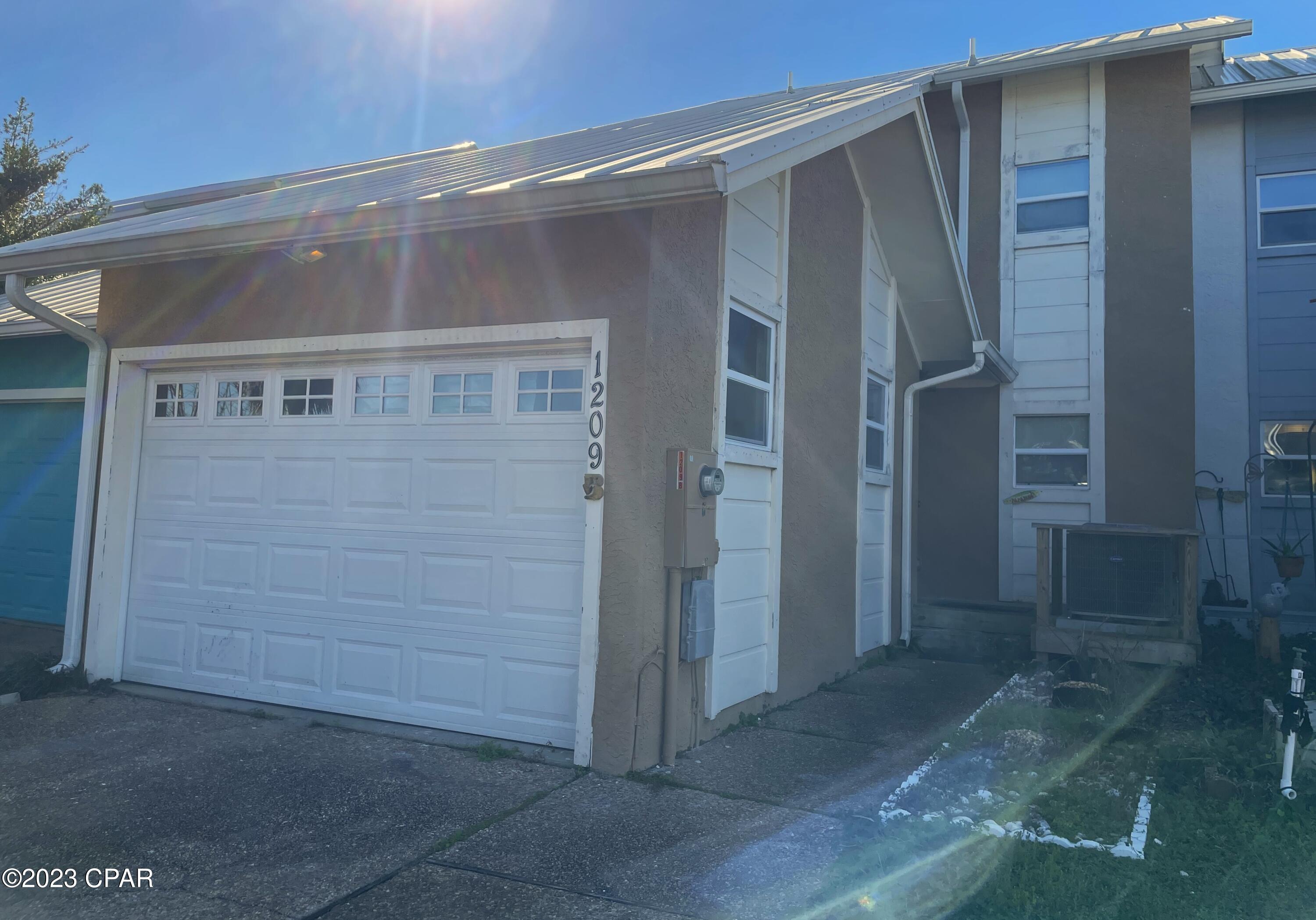 Venetian Villa - Residential Lease