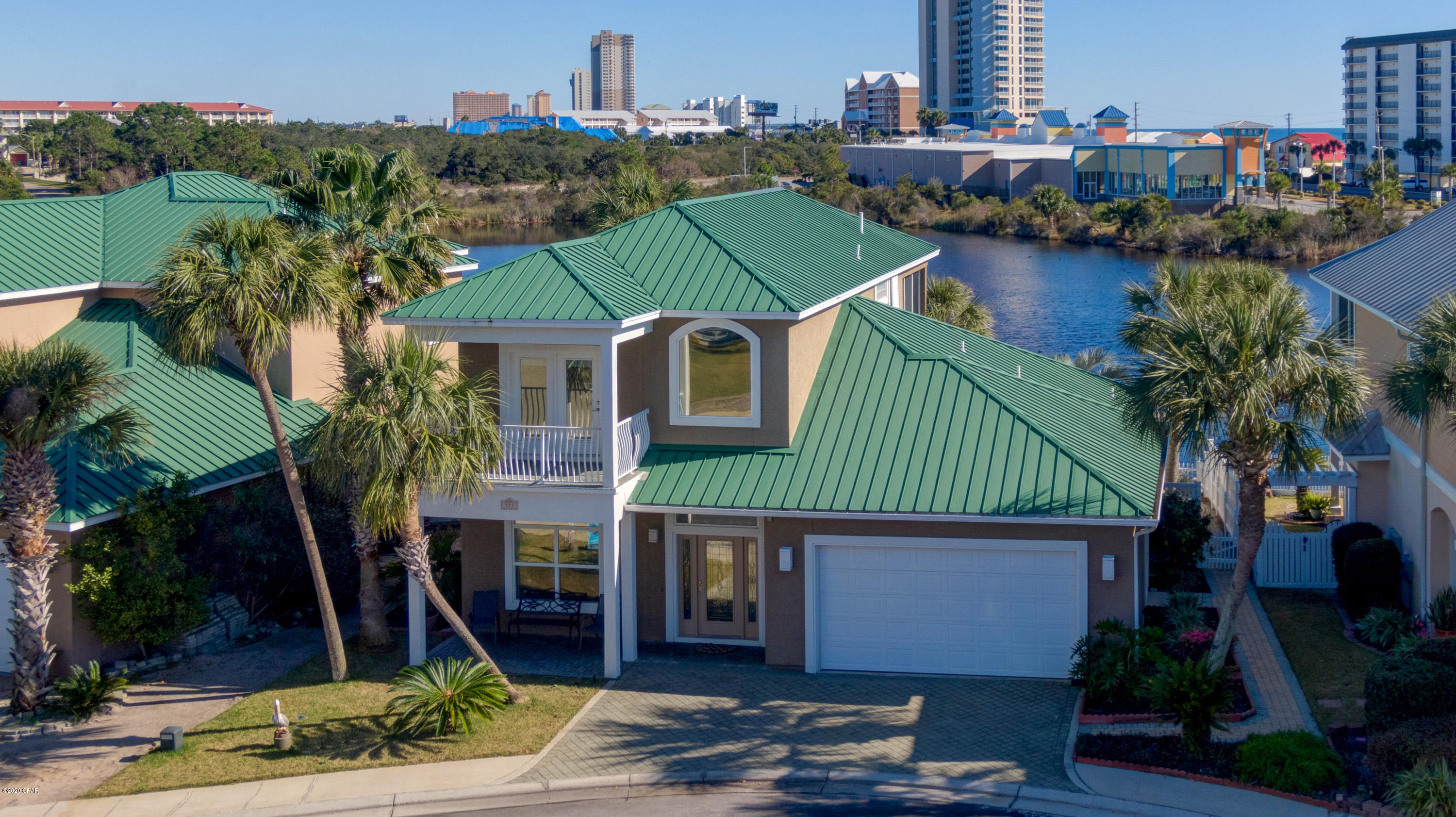 Lakes At Summer Breeze - Residential