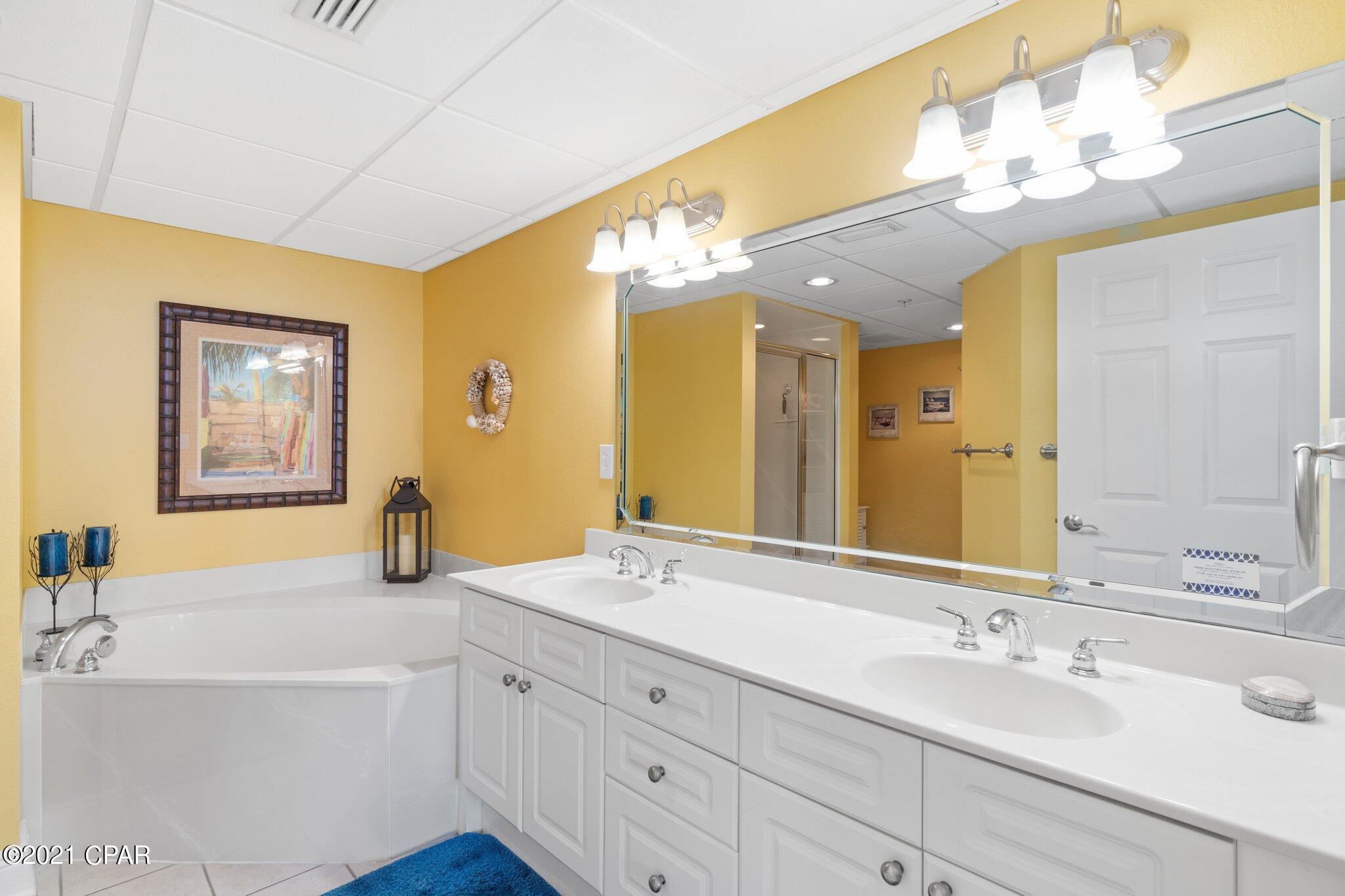 Emerald Beach Resort - Residential