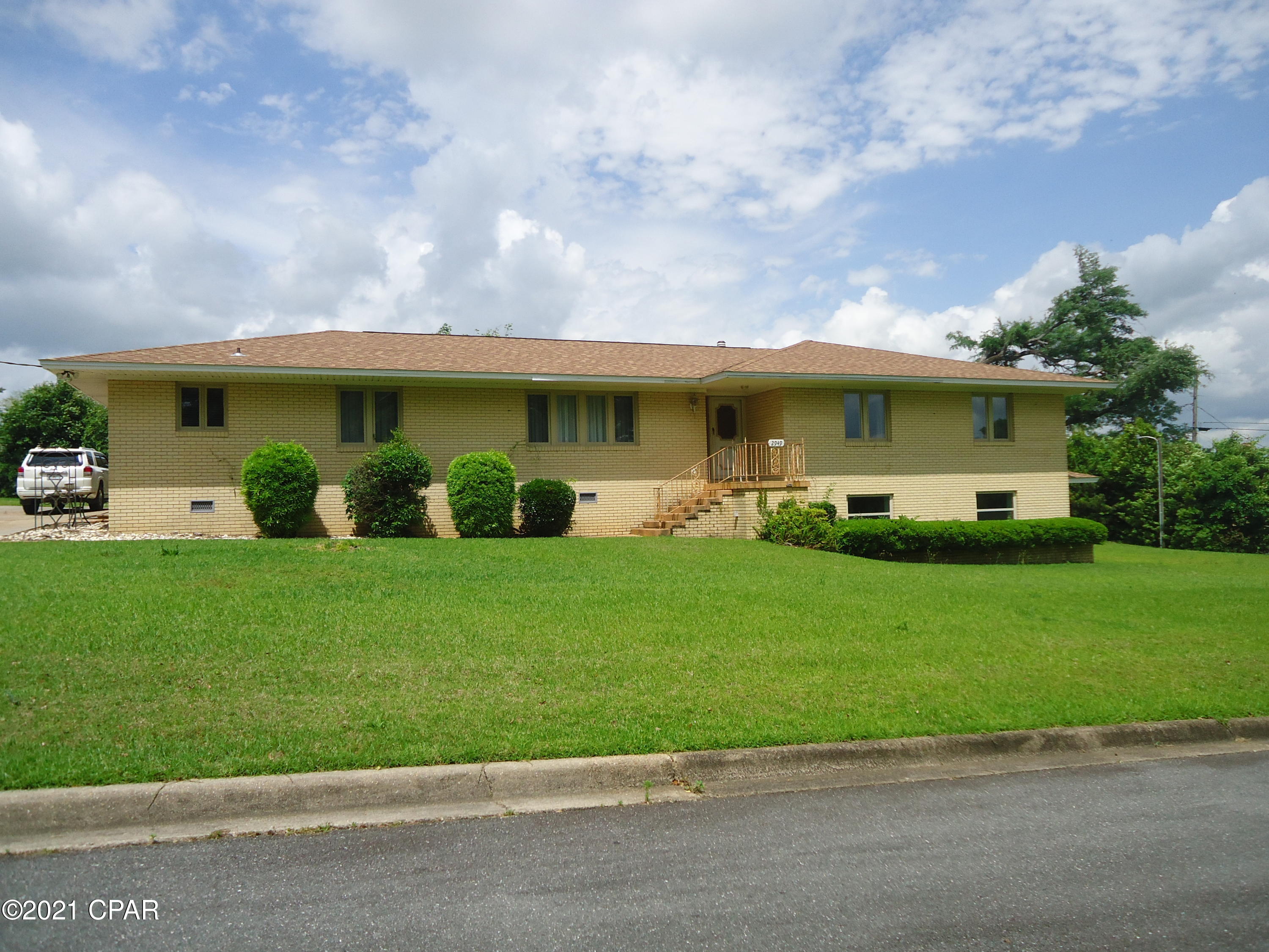 [No Recorded Subdiv] - Residential